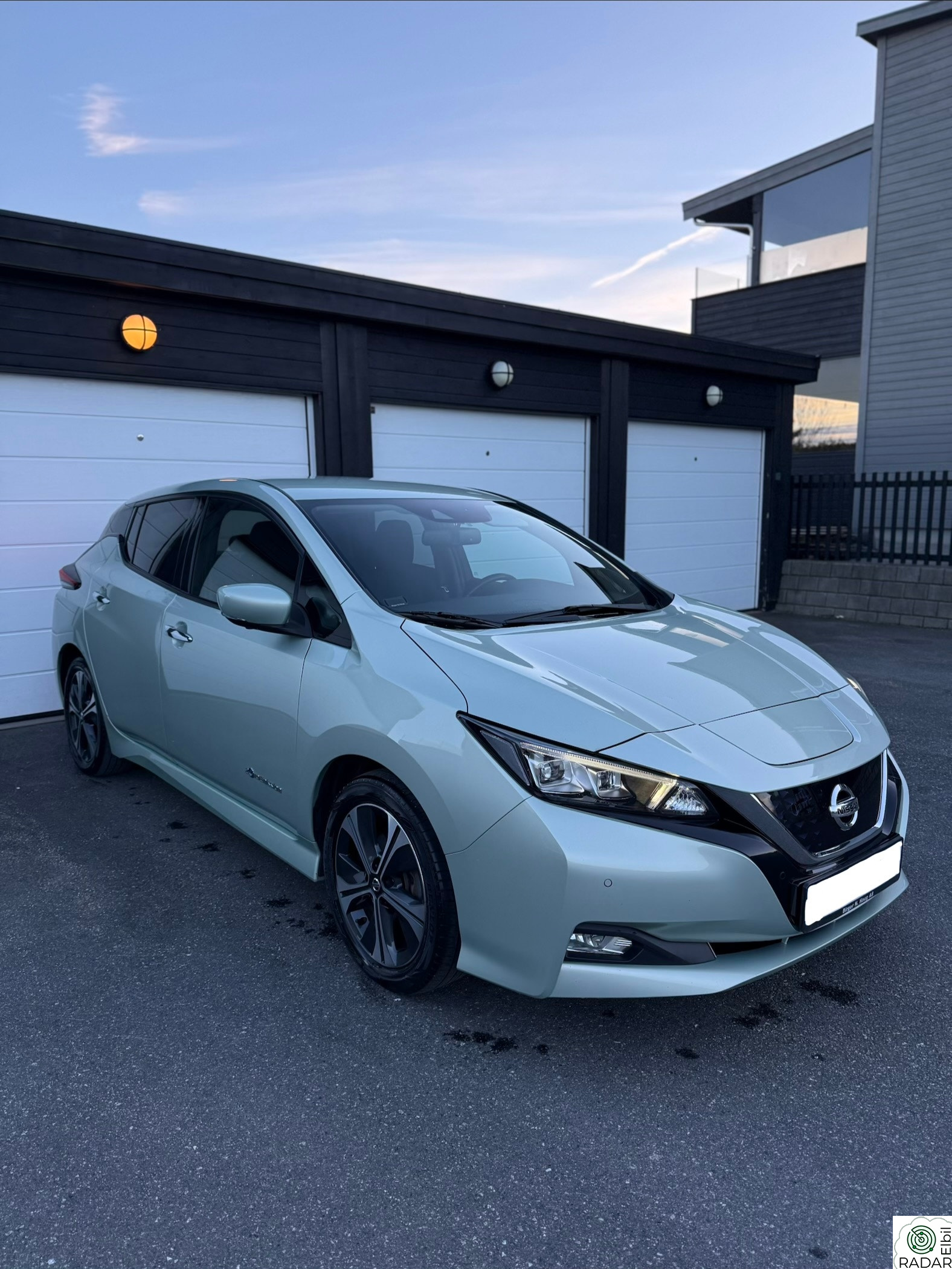 NISSAN LEAF 40kWh 40KWT - NY SERVICE - BATTERITEST - NAVI - 1 EIER