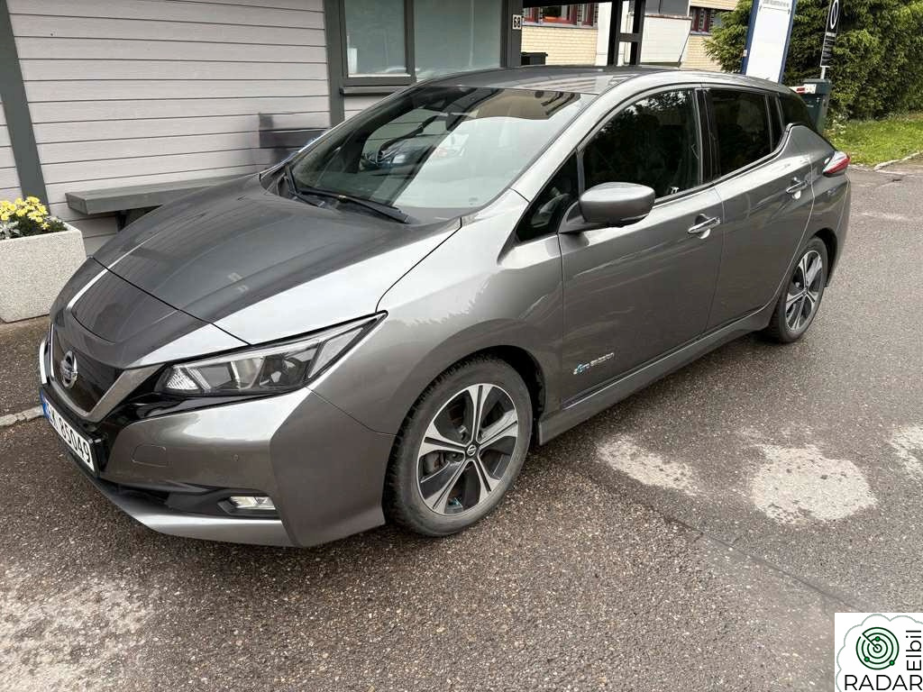 NISSAN LEAF 40kWh 40kWh Launch Edition