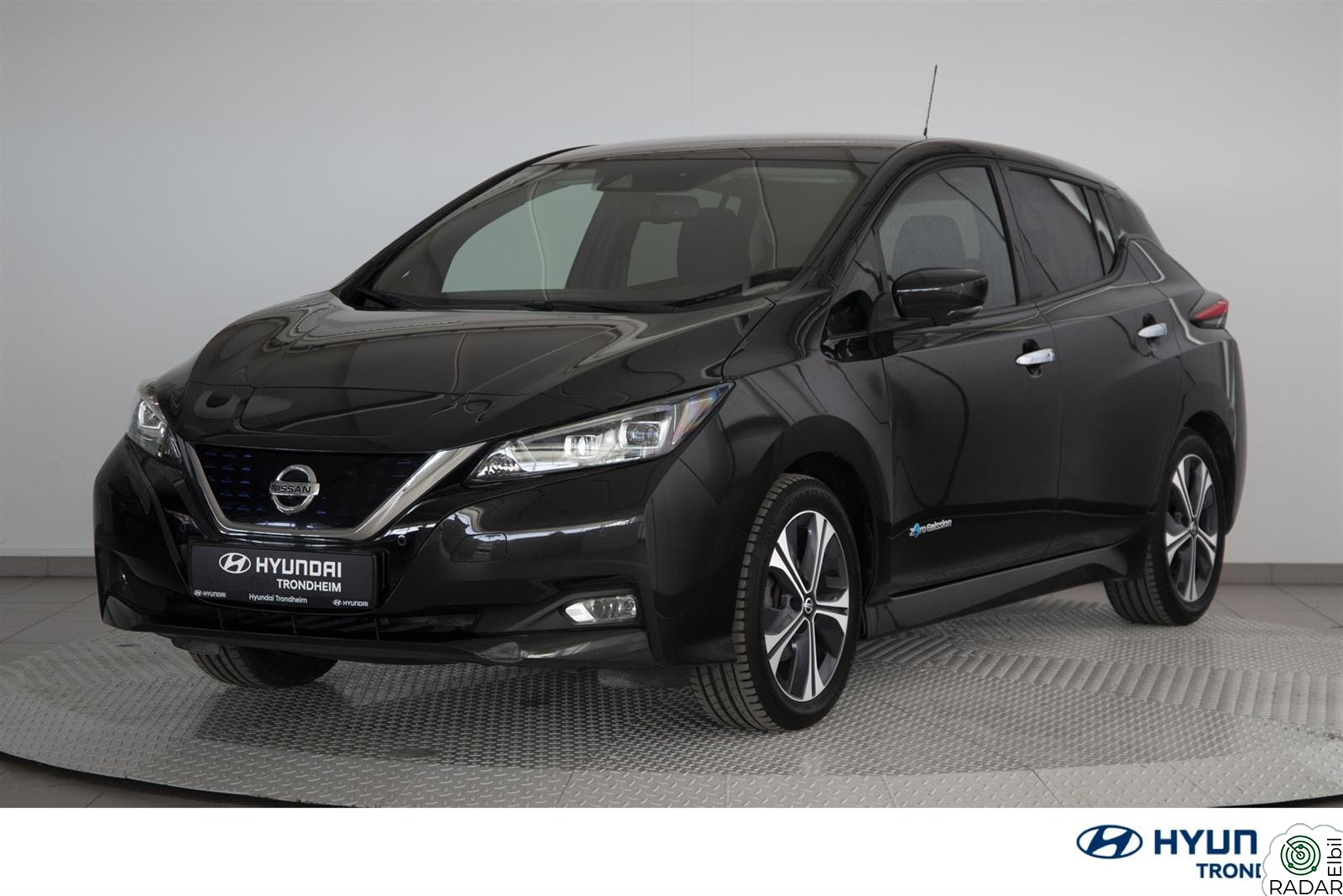 NISSAN LEAF 40kWh N-connecta 360kam|ACC|Setevarme|Navi|BT