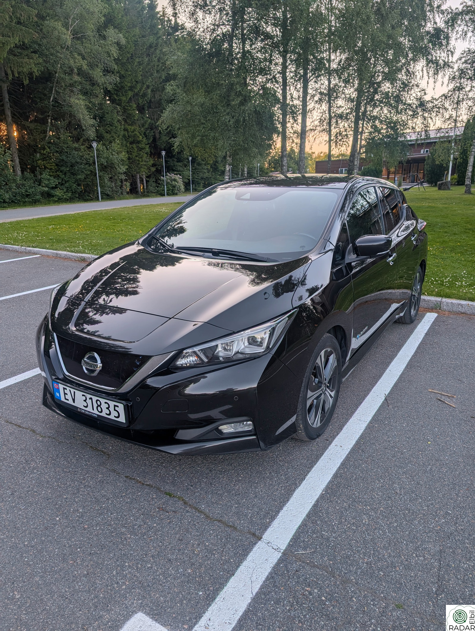 NISSAN Leaf 40kWh 40kWh Launch Edition