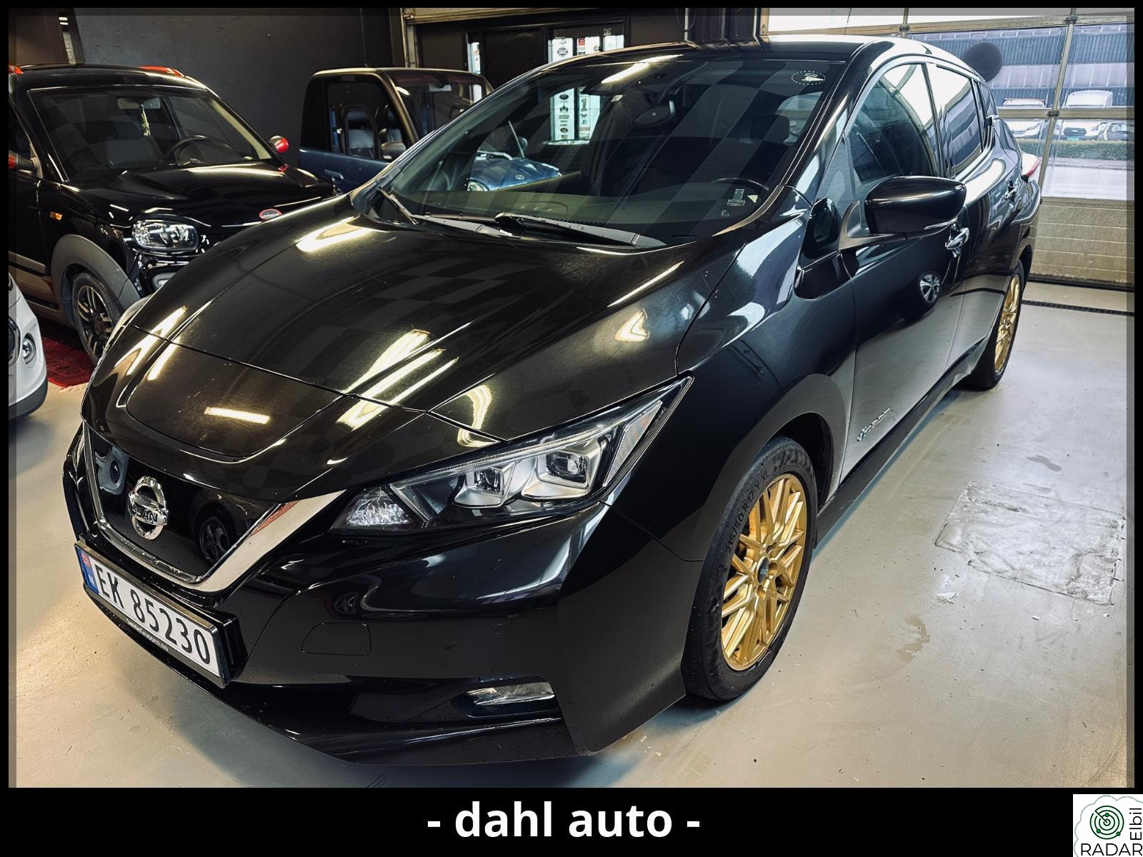 NISSAN LEAF 40kWh 40KWH/KUN 1 EIER/AUT/R-KAM/DAB/NAVI/ALU/EU-OK 3/28!!!
