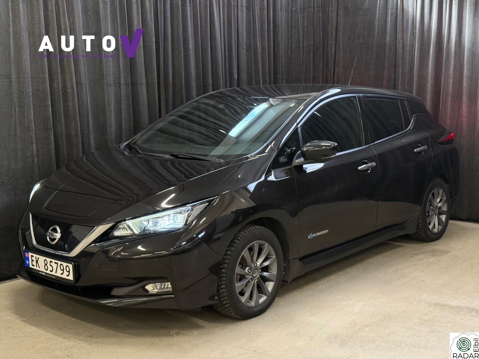 NISSAN LEAF 40kWh 40KWH/CONNECTA/PDC/RYGGEKAMERA/LED/NYSERVICE