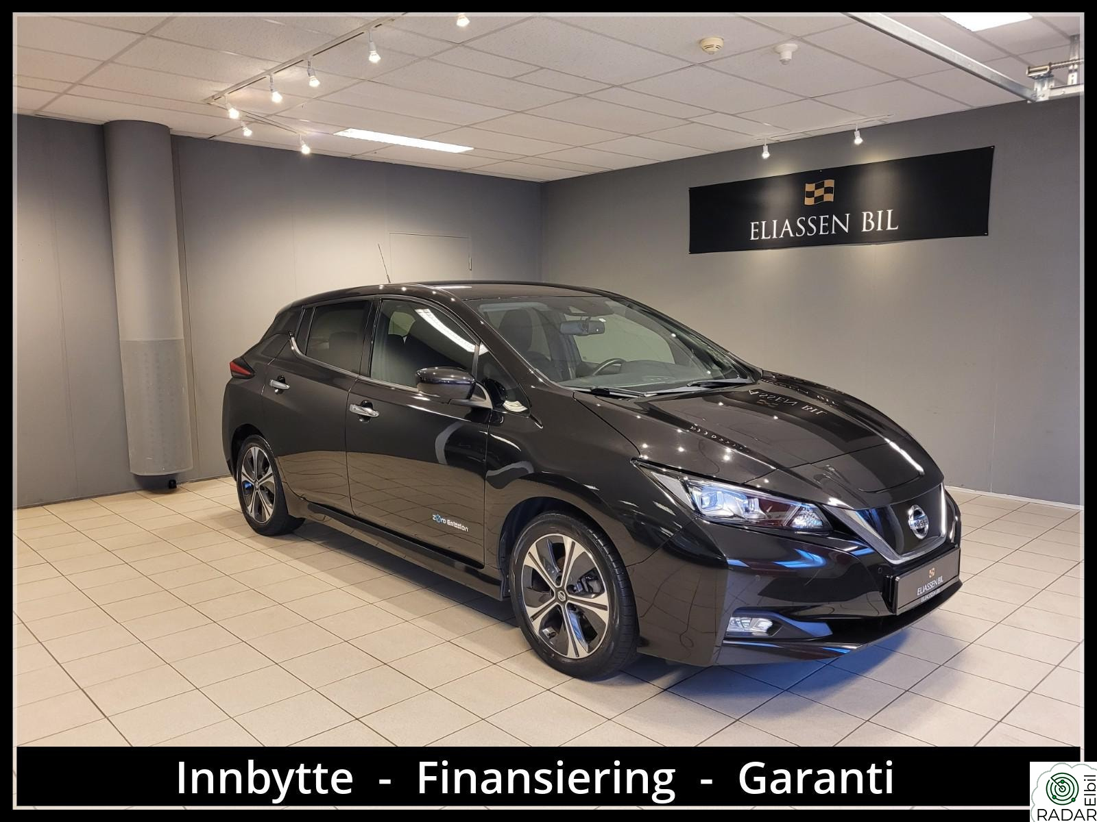 NISSAN Leaf 40kWh 40kWh N-Connecta / LED / 360Kam / Navi / DAB +++