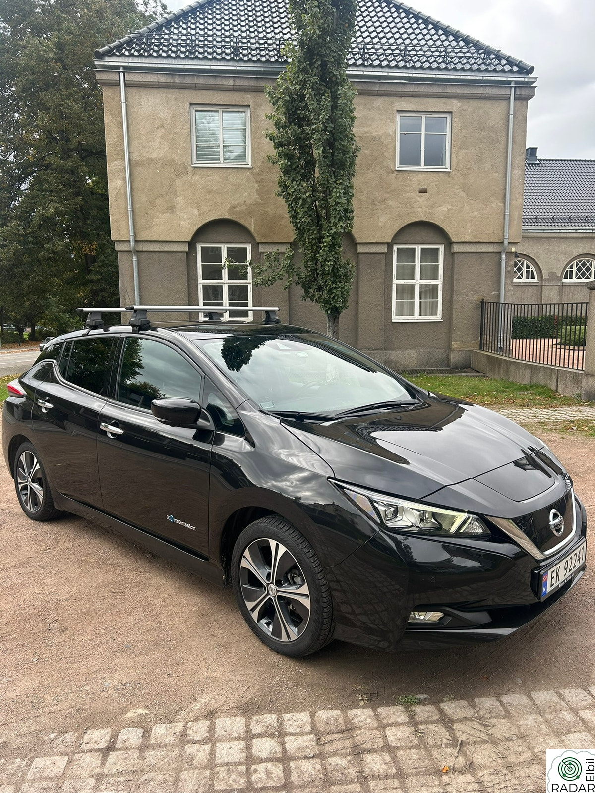 NISSAN LEAF 40kWh 40kWh Launch Edition