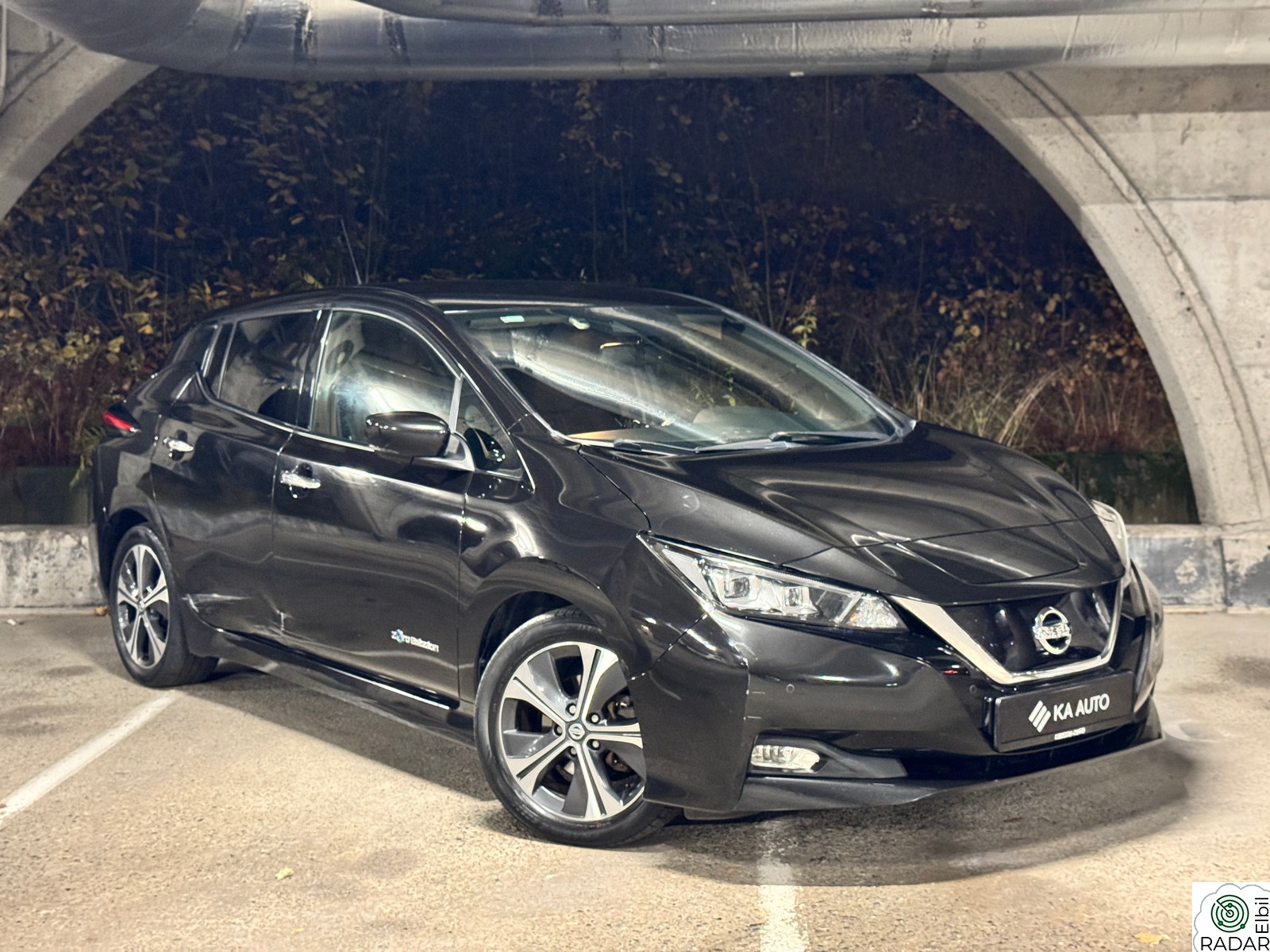 NISSAN LEAF 40kWh BILLIGSTE PÅ FINN!/SE PRIS! ACCENTA/360KAM/EU27/BOSE/