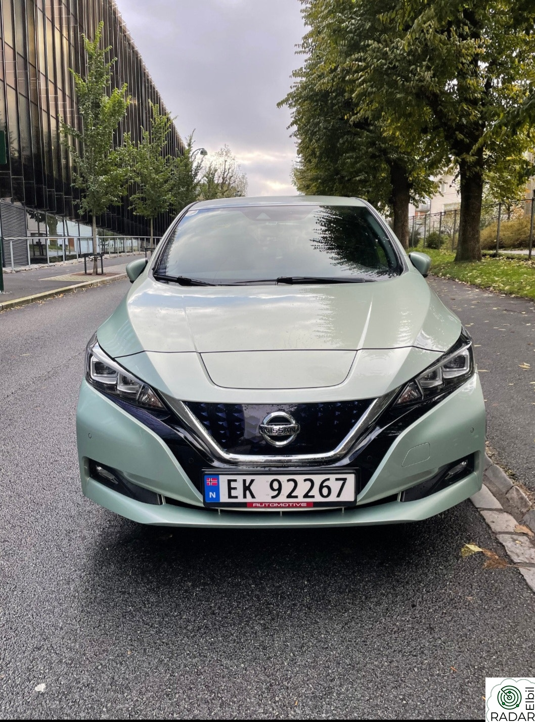 NISSAN LEAF 40kWh 40kWh / NY EU MAI 25/ Keyless/ takbøyler