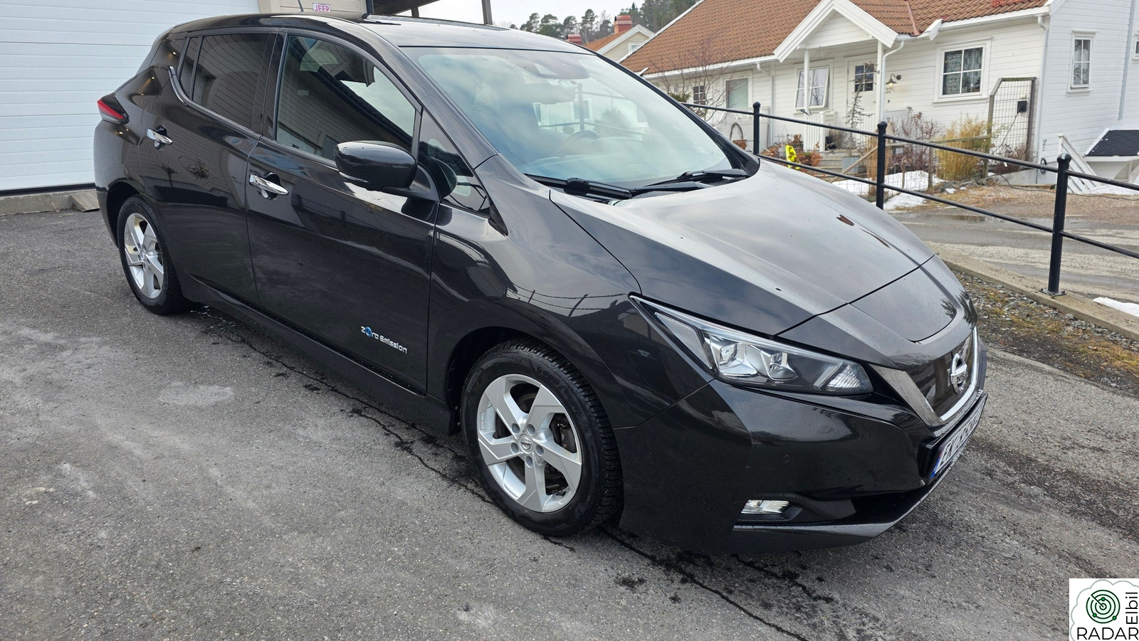 NISSAN LEAF 40kWh 40kWh Acenta