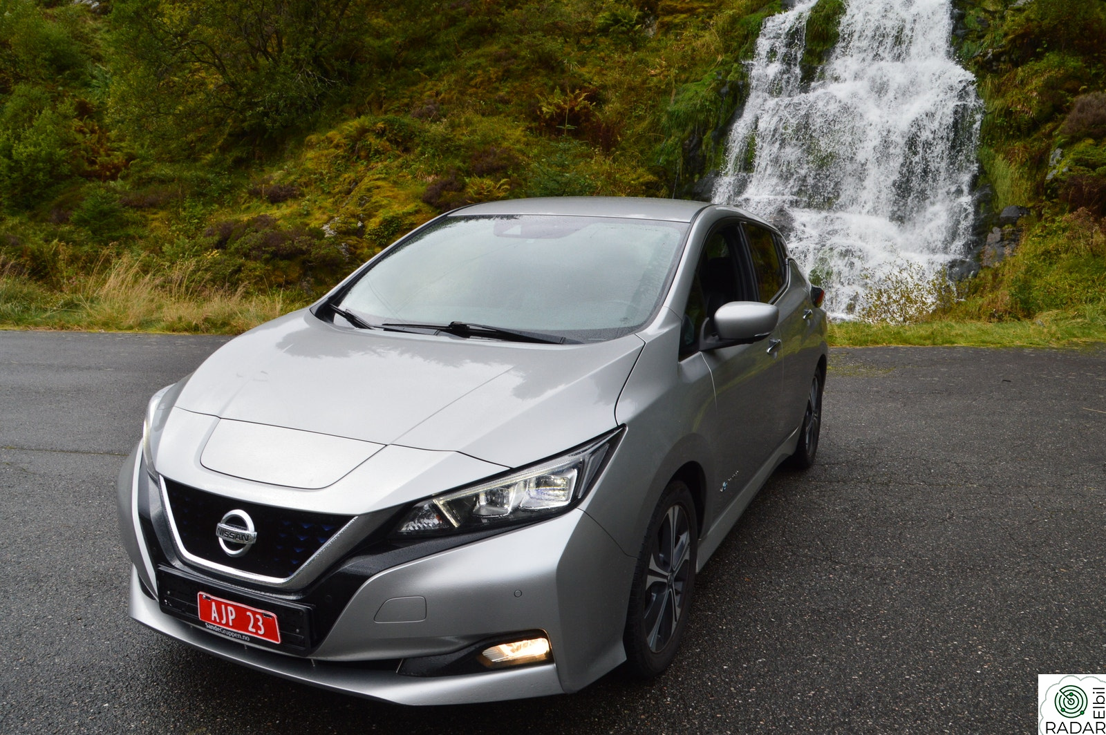 NISSAN LEAF 40kWh 40kWh N-Connecta EU OK TIL 28-6-28,PEN BIL