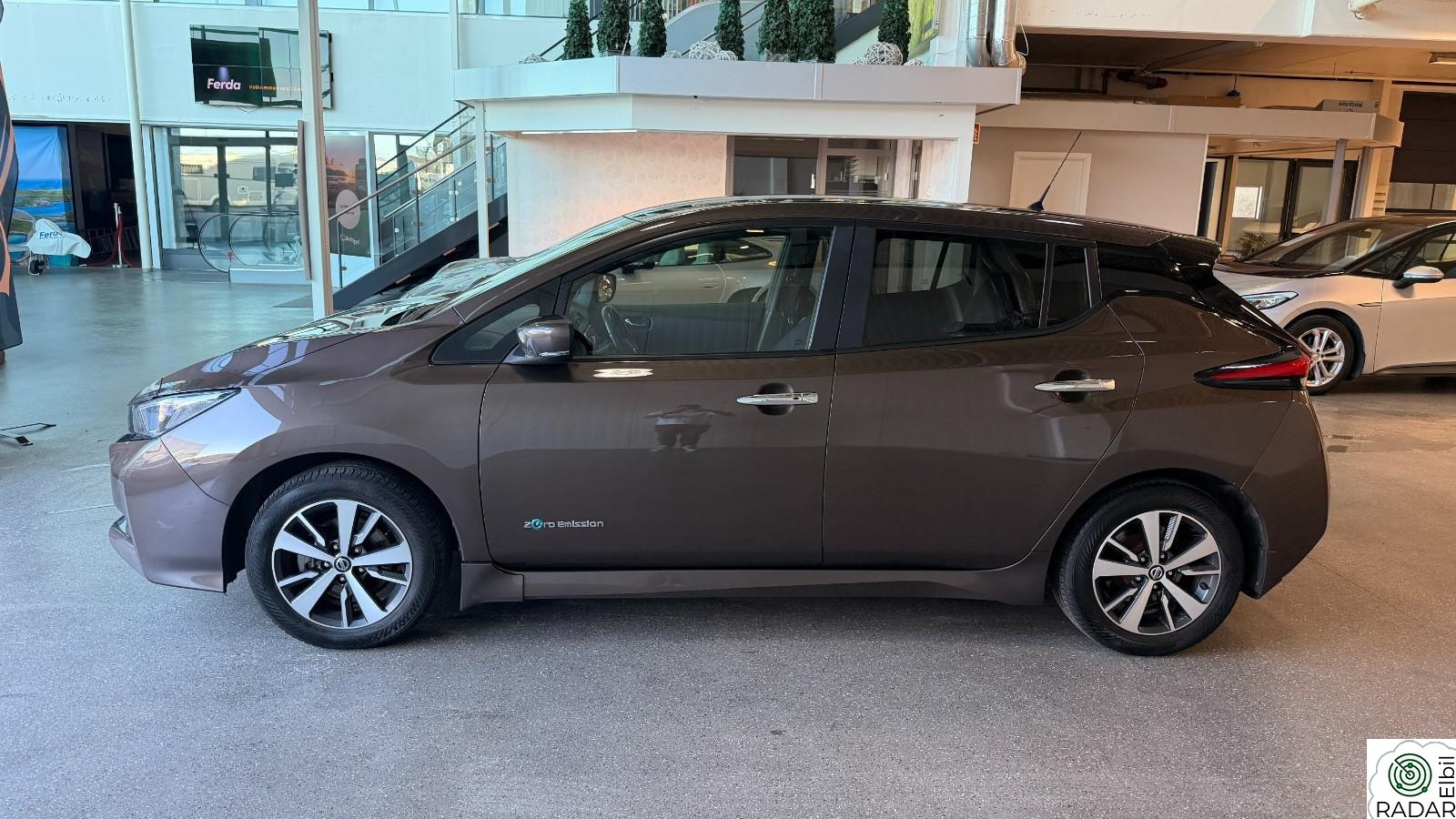 NISSAN LEAF 40kWh Praktisk og velholdt Leaf - Ny EU - 40 kWh