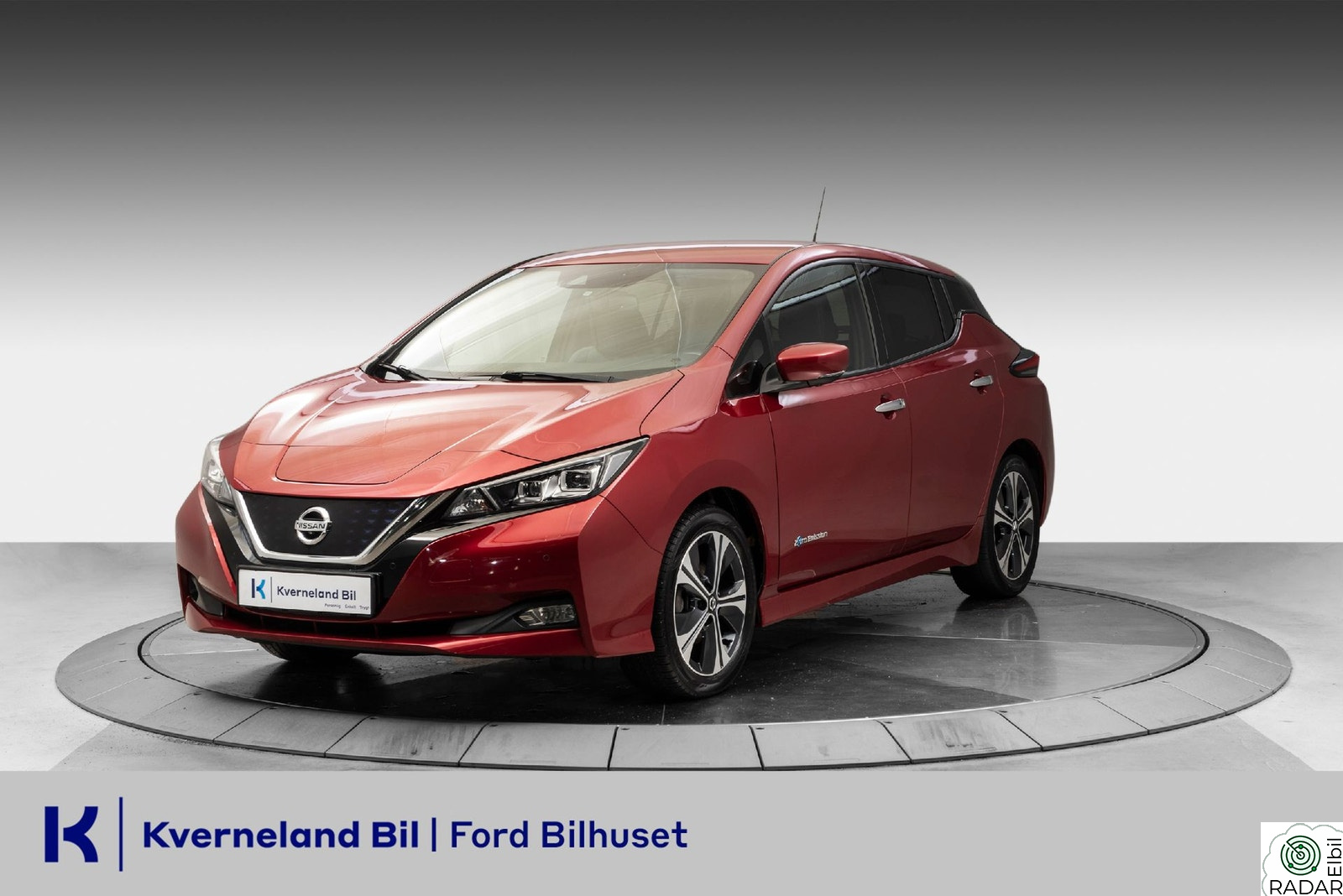 NISSAN LEAF 40kWh 40kWh Tekna / Skinn/ 360kam / BOSE / 270km+++