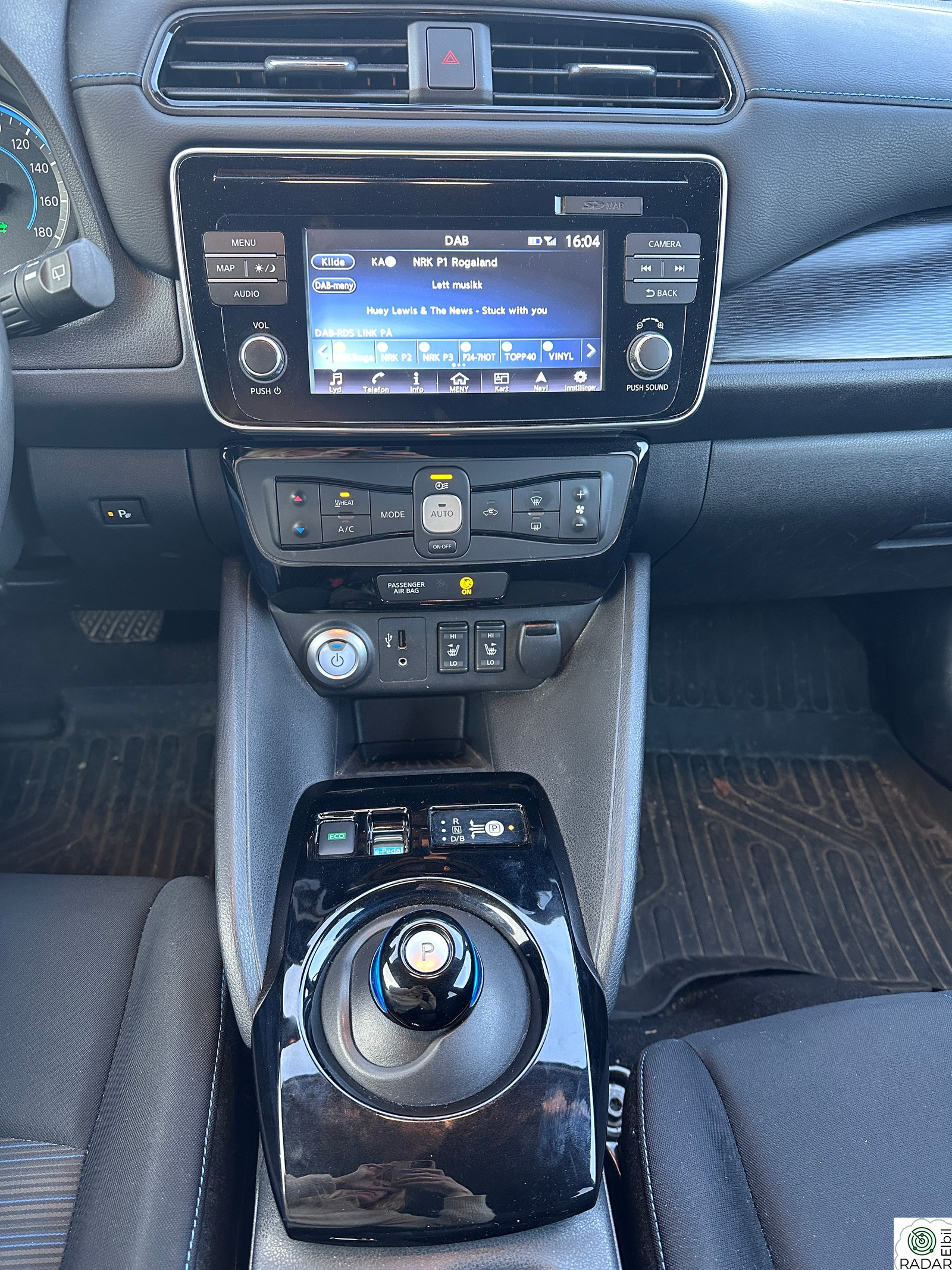 NISSAN Leaf 40kWh