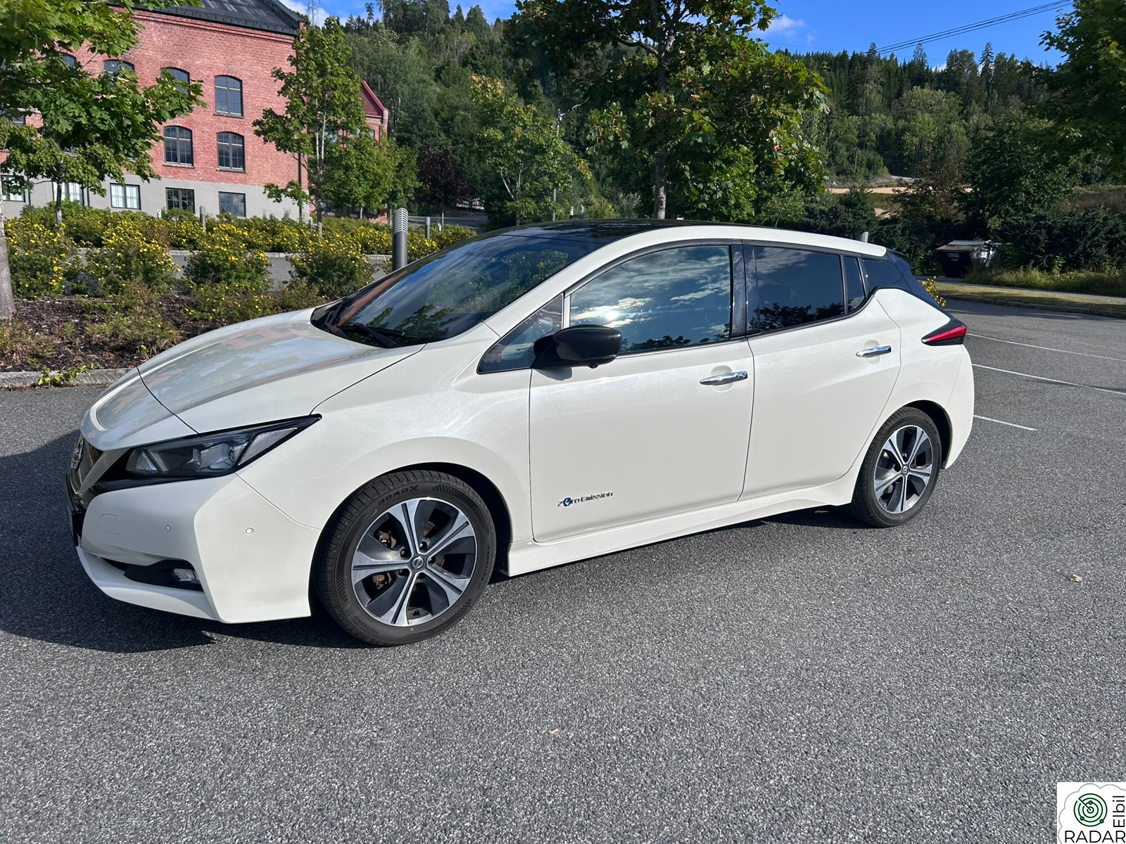 NISSAN LEAF 40kWh 40kWh Tekna