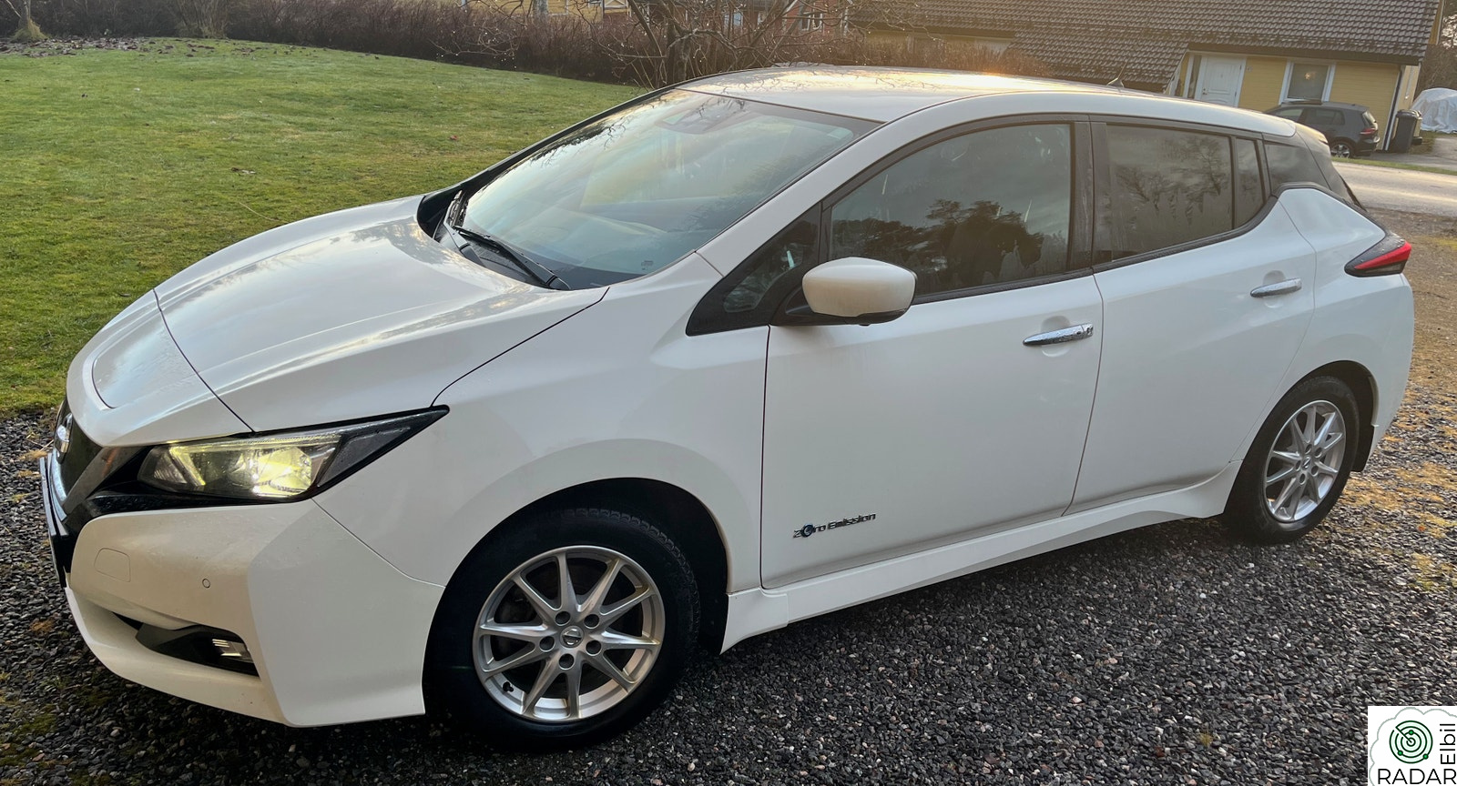 NISSAN LEAF 40kWh 40kWh Tekna