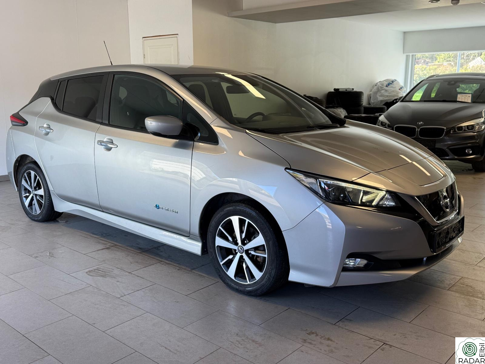 NISSAN LEAF 40kWh 40kWh Acenta Kamera ACC E-Pedal Navi EU-06.28 Norsk