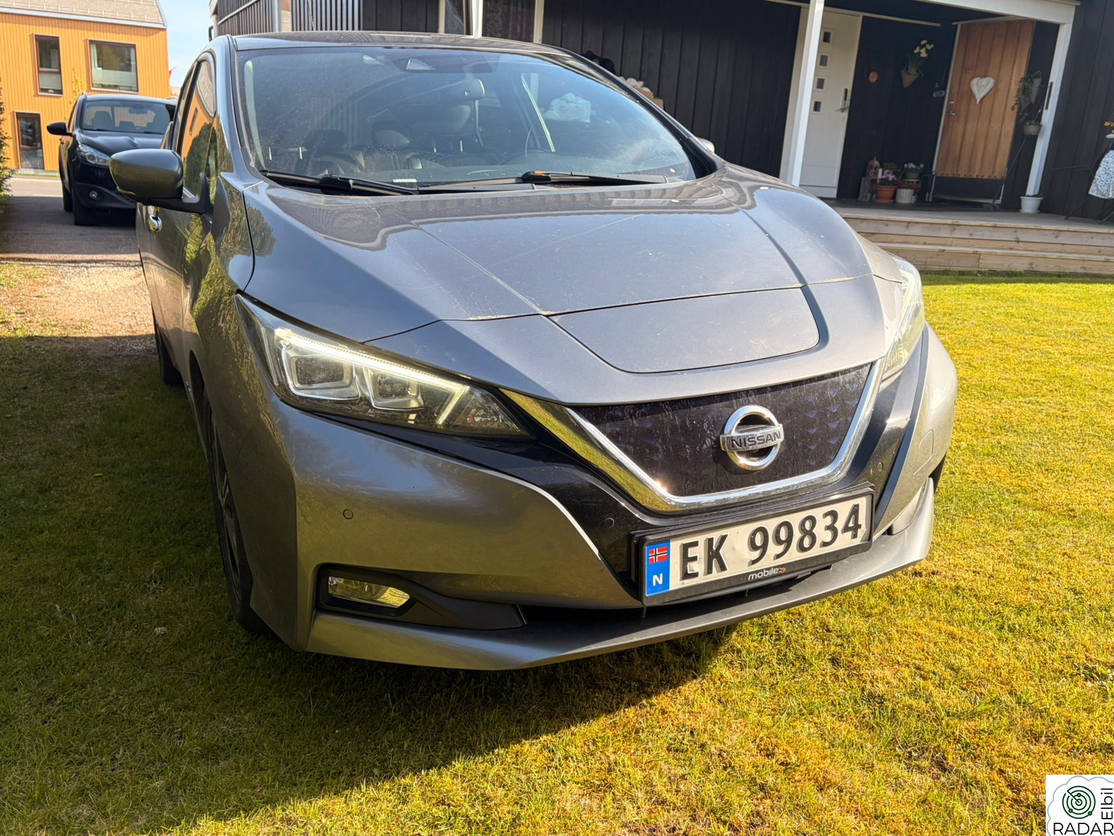 NISSAN LEAF 40kWh 40kwh, 360 kamera, adaptive cruise, EU OK.