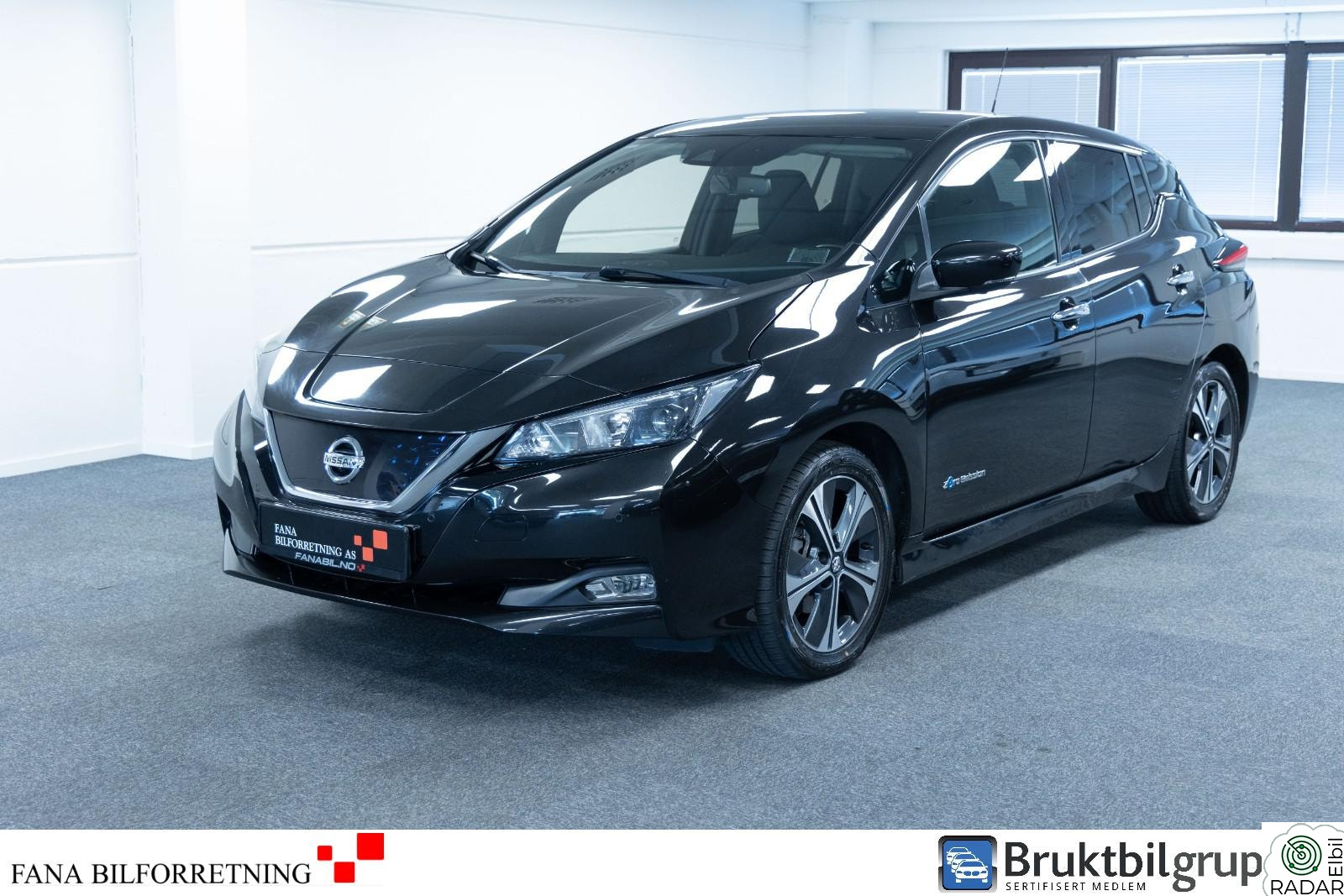 NISSAN Leaf 40kWh 40kWh Launch Edition/ACC/360 kamera/Rattvarme/Navi