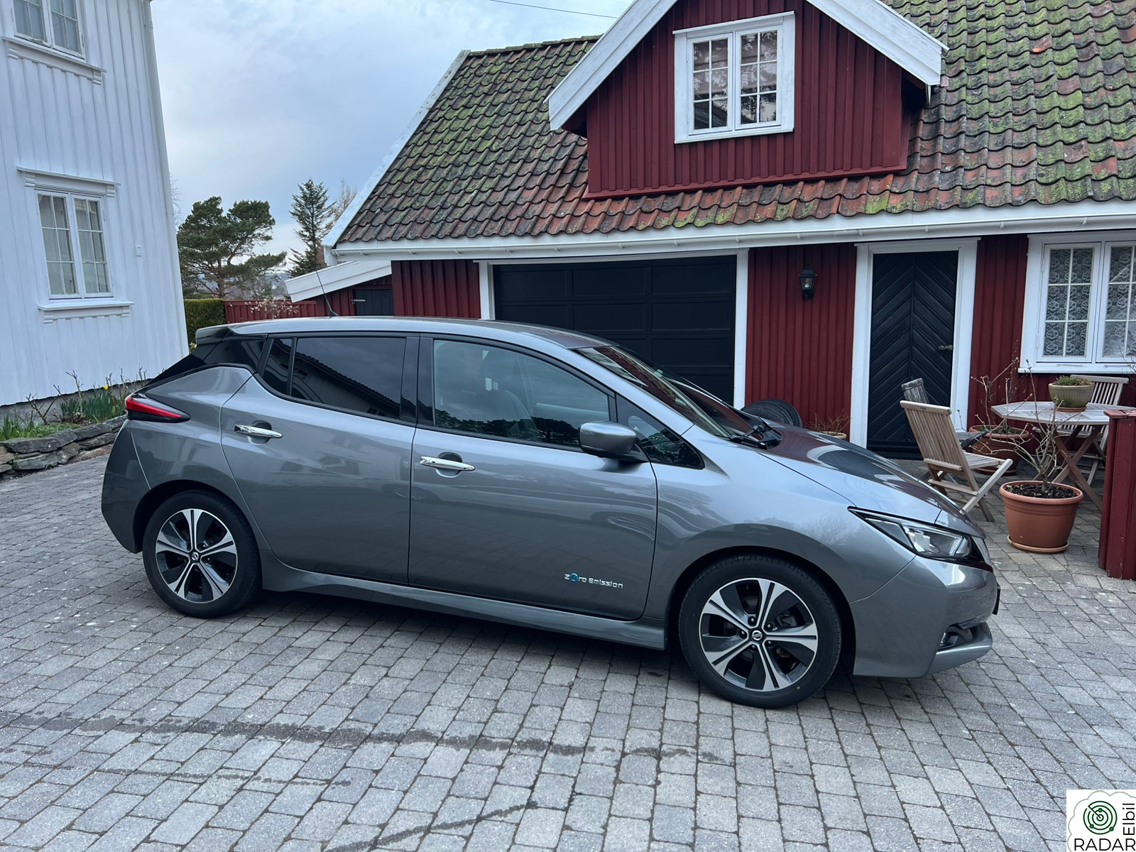 NISSAN LEAF 40kWh 40kWh Tekna Bose 360CAM Helskinn