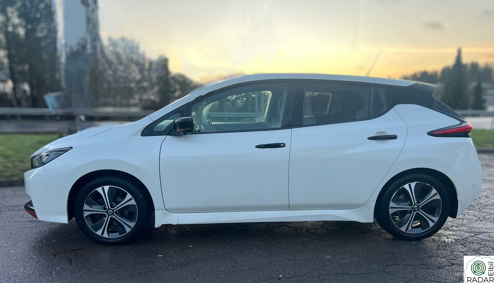 NISSAN LEAF 40kWh 40kWh Tekna