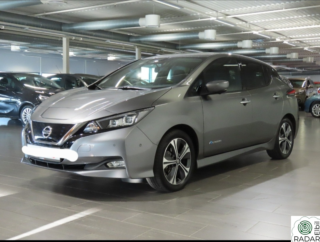 NISSAN LEAF 40kWh 40kWh Tekna