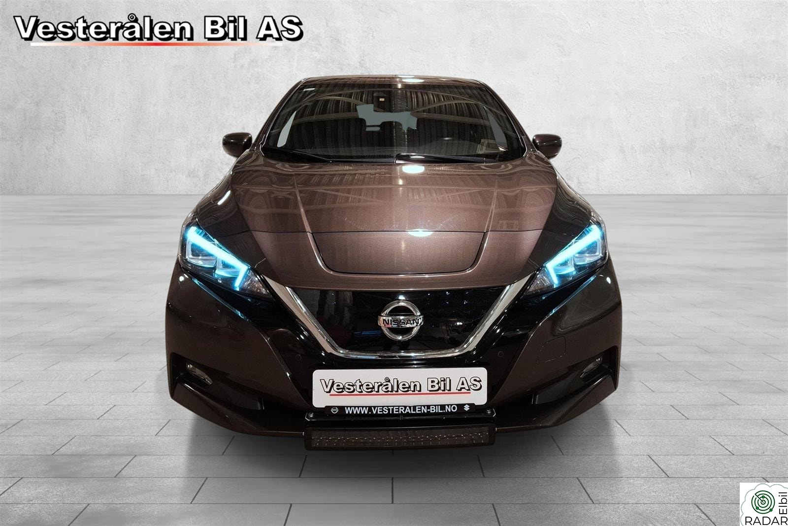 NISSAN LEAF 40kWh 40Kwh, Tekna, ACC, BT, BOSE, 360kamera, +++