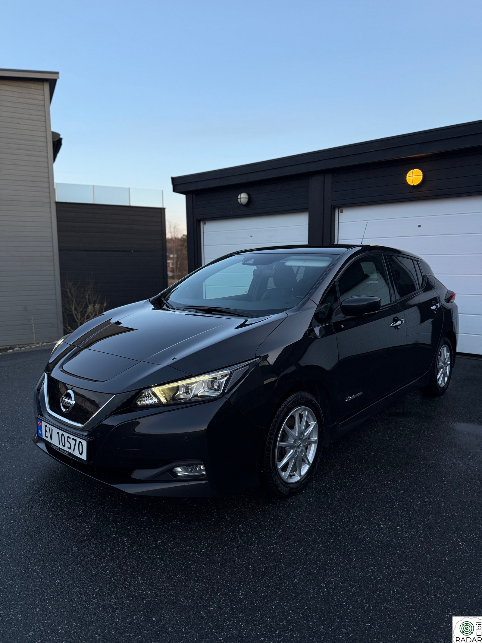 NISSAN LEAF 40kWh TEKNA  - SERVICEHISTORIKK - BOSE - SKINN - NAVI
