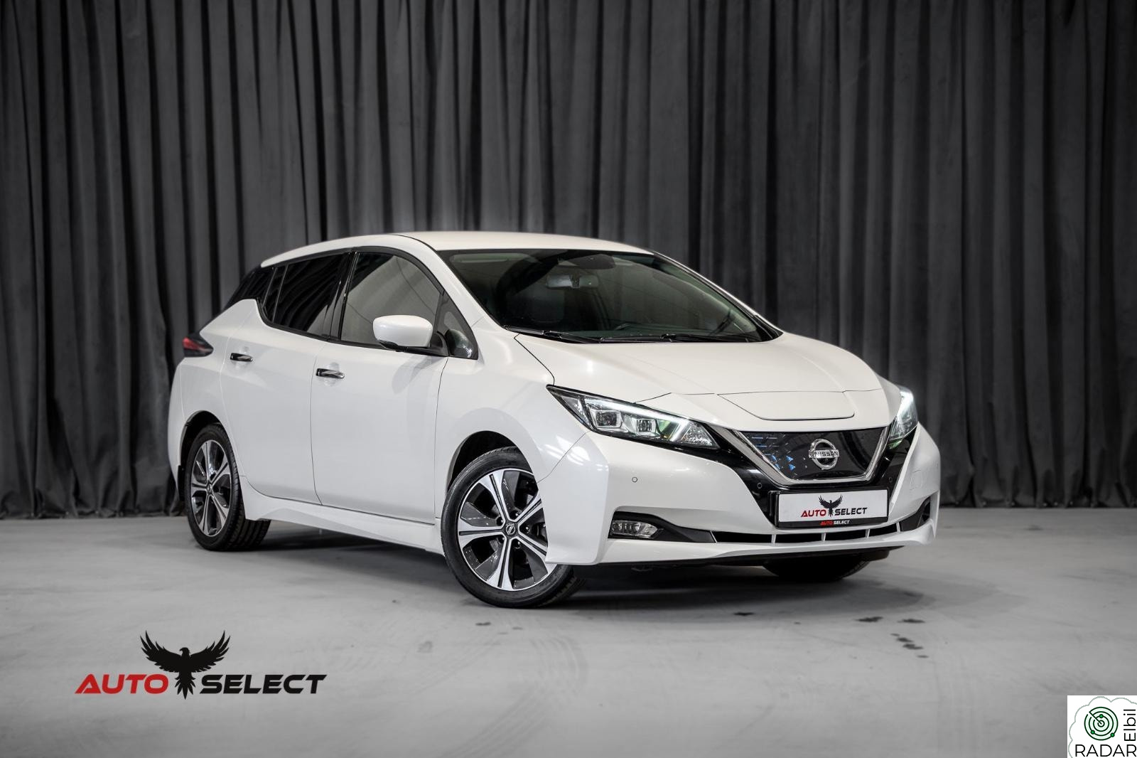NISSAN LEAF 40kWh 40kWh 150HK/ACC/Delskinn/360kam/Navi/Keyless++