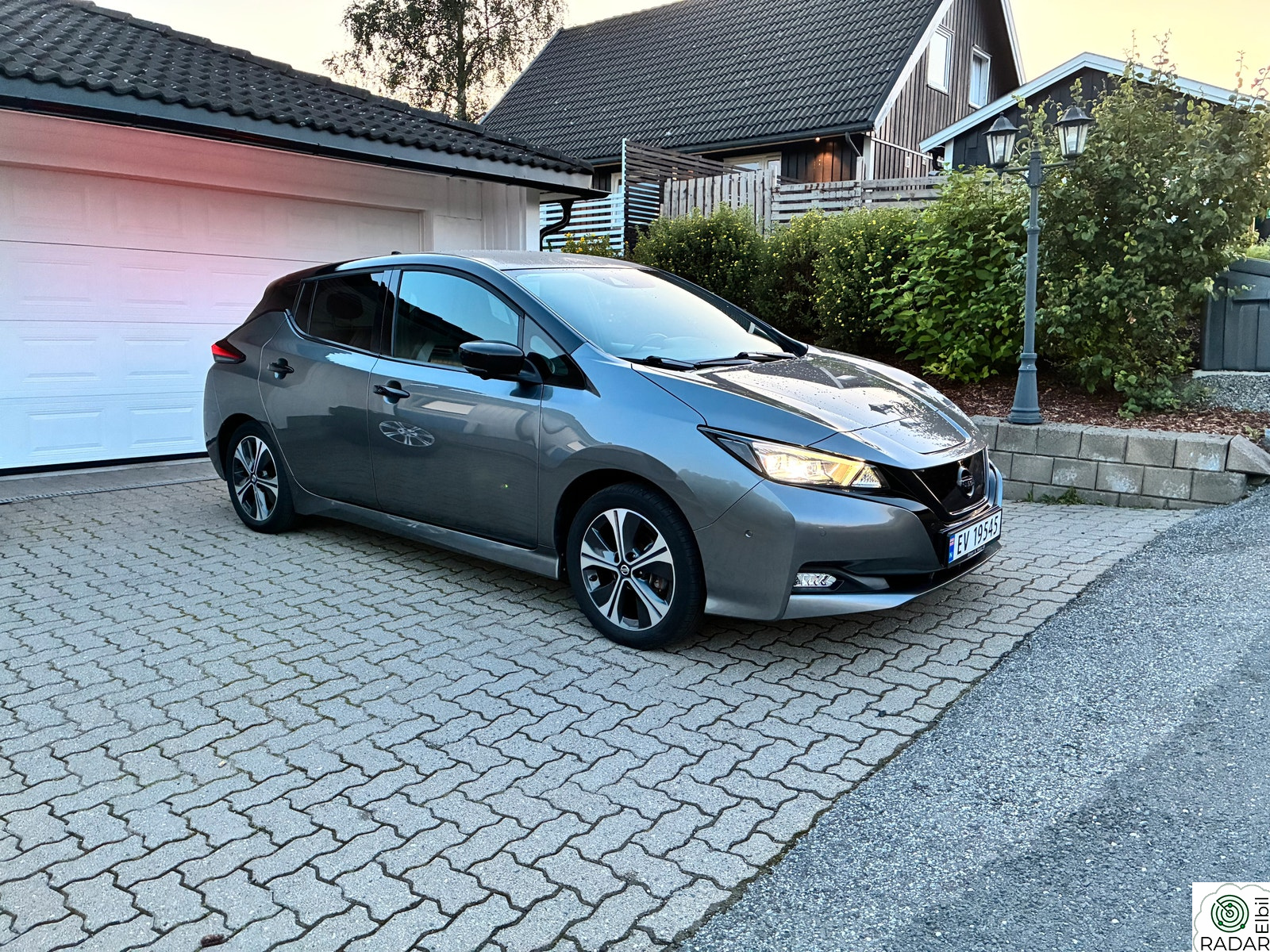NISSAN LEAF 40kWh 40kWh Tekna