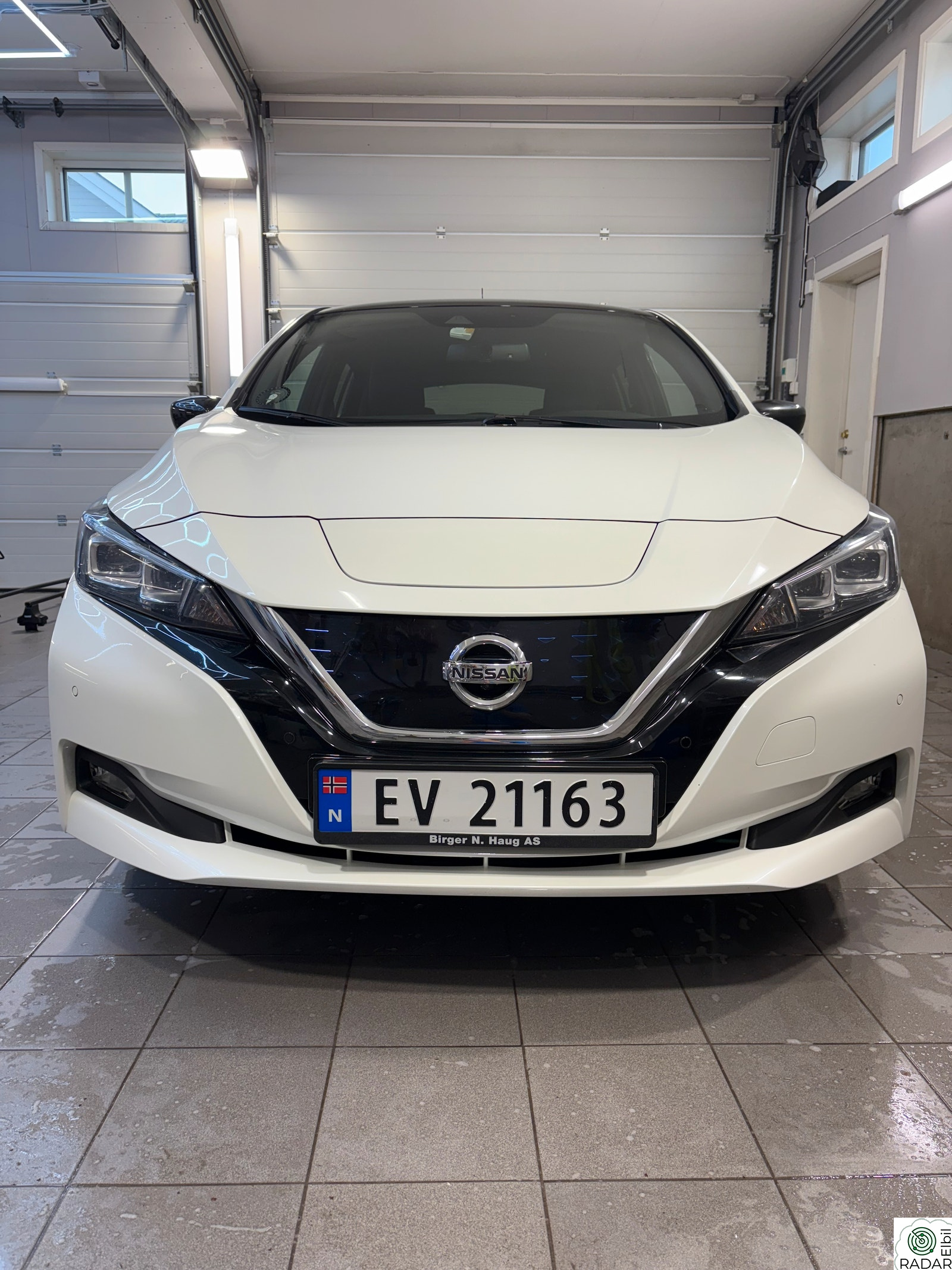 NISSAN Leaf 40kWh TEKNA 40kwh