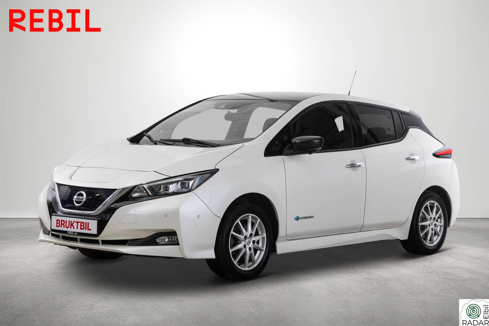 NISSAN LEAF 40kWh 40kWh/Tekna/Bose/Navi/ACC/360 Kamera/DAB/2 Hjulsett
