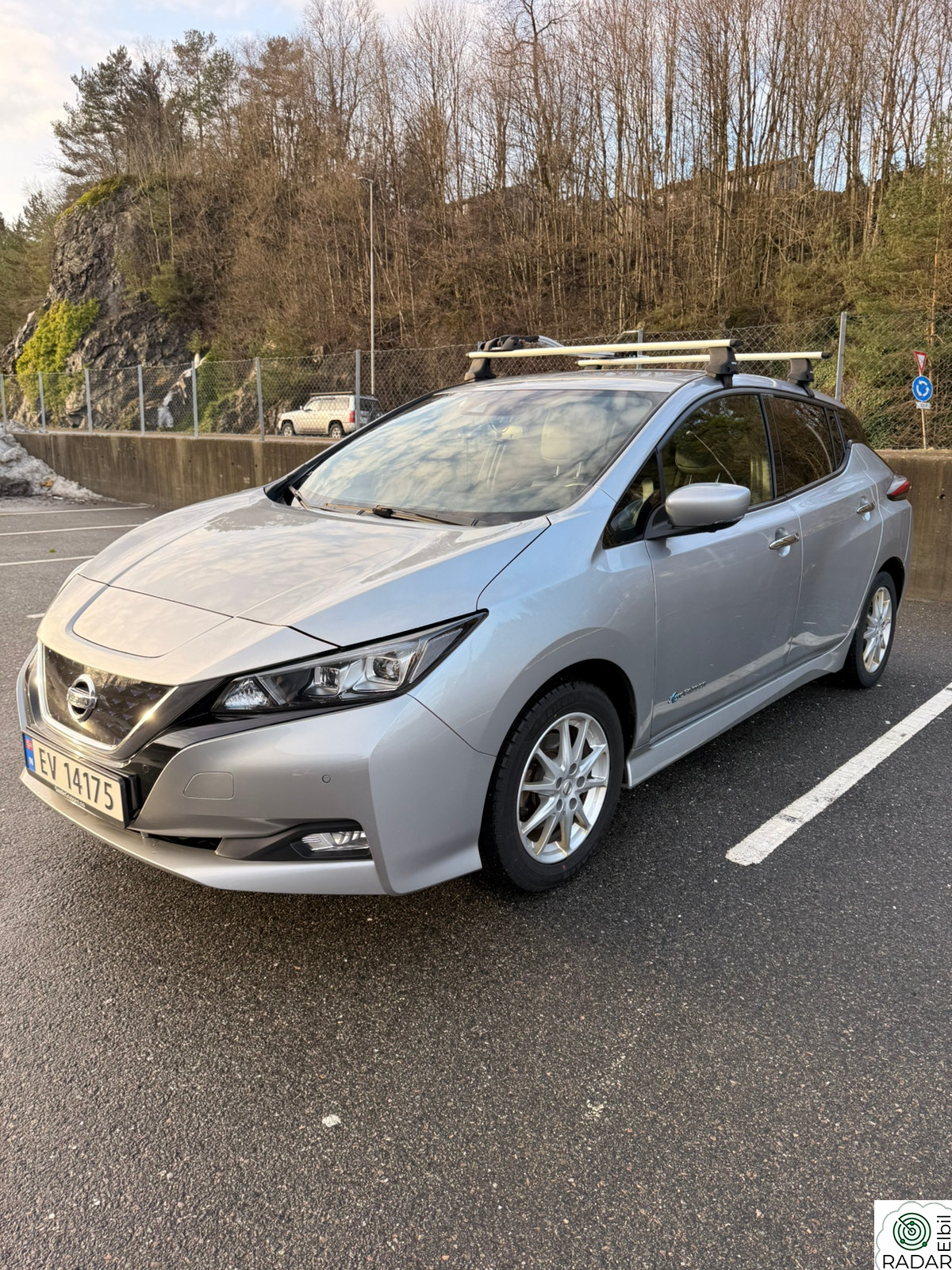 NISSAN LEAF 40kWh 40kWh Launch Edition