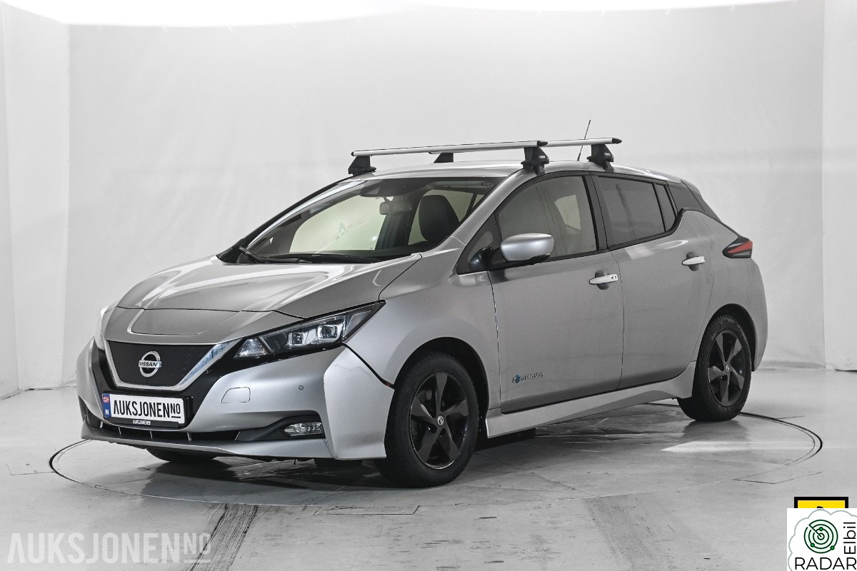 NISSAN Leaf 40kWh TEKNA ADAPTIV CRUISE 360-KAMERA BOSE RATTVARME