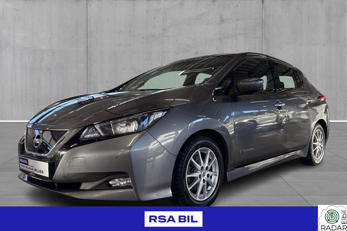 NISSAN LEAF 40kWh 40kwh N-Connecta 360kamera adaptiv cruise Rattvarme++