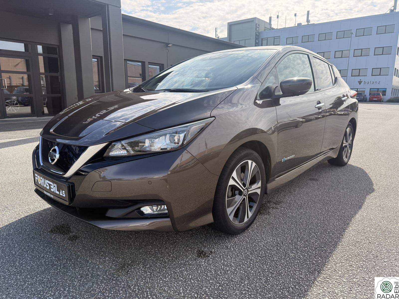 NISSAN LEAF 40kWh 40kWh Tekna/Bose/360 Kamera/ACC/EU 2028/1 Eier