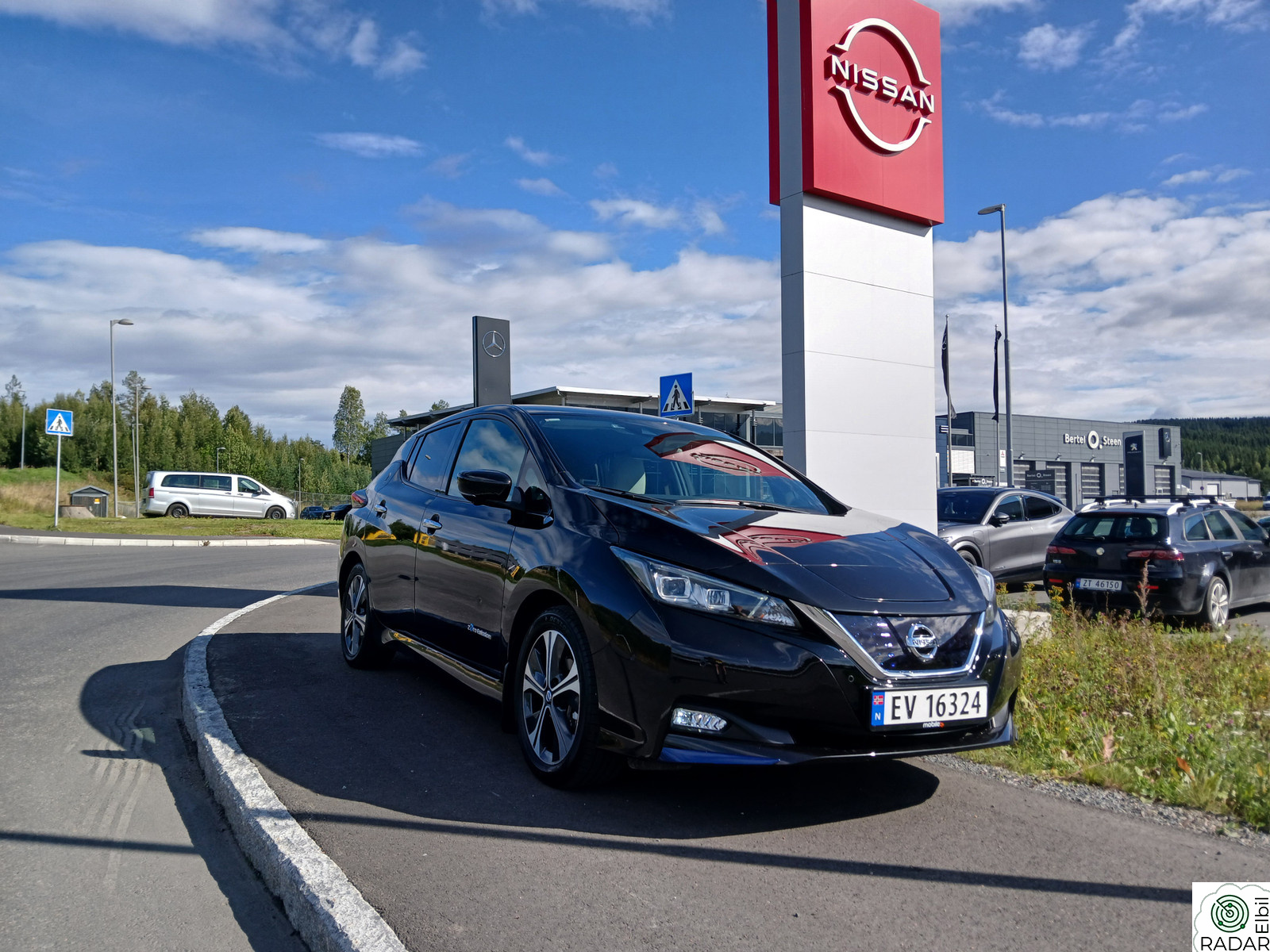 NISSAN Leaf 40kWh TEKNA, BOSE, ALT UTSTYR. NYLIG SERVICE