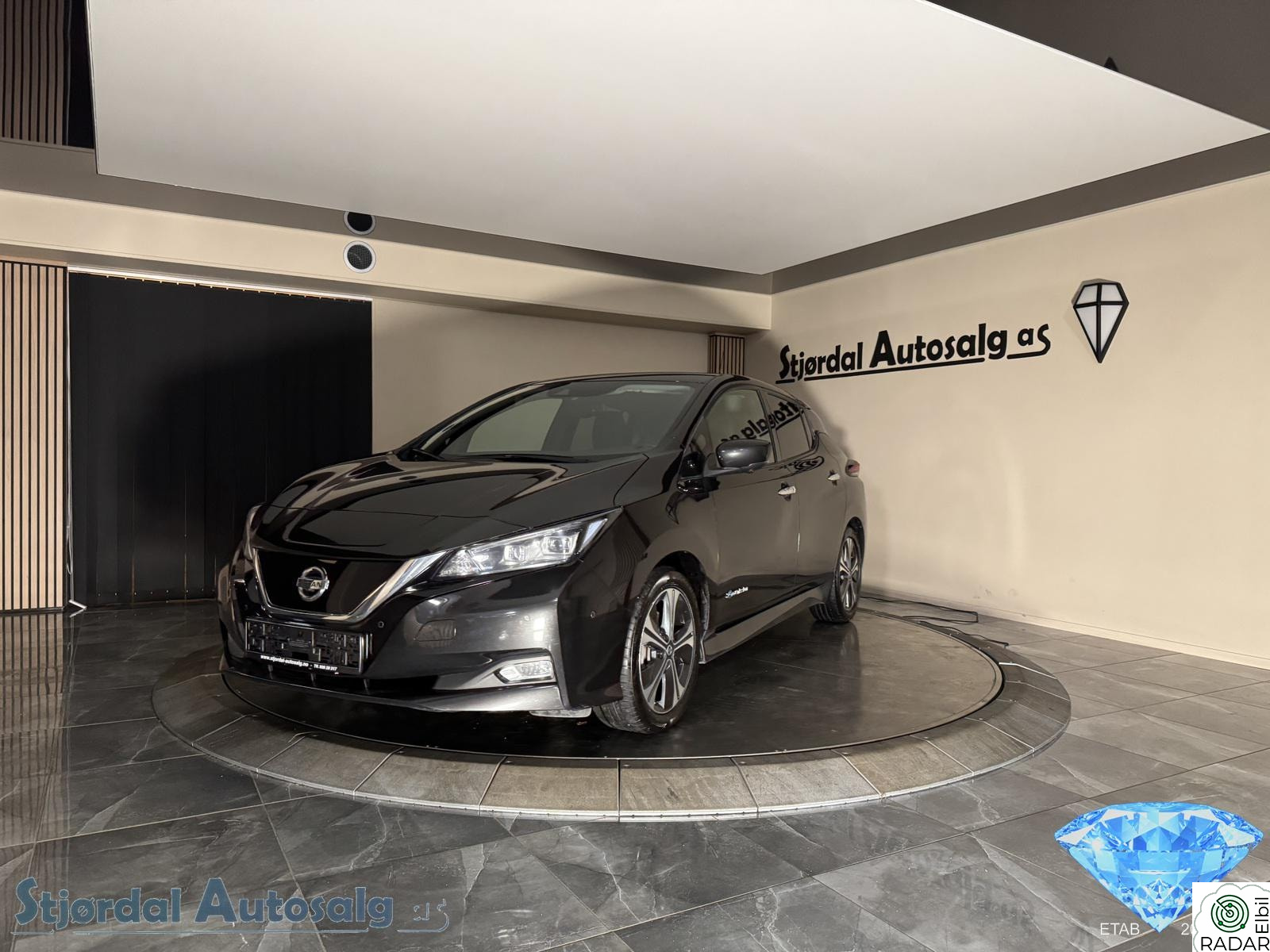NISSAN Leaf 40kWh 40kWh/Navi/Skinn/Bose/Rattvarme/Autopilot/ACC/