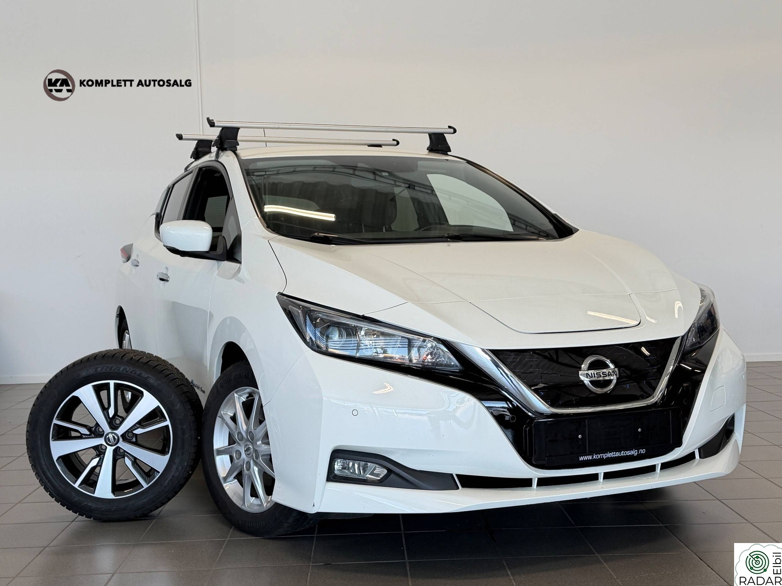 NISSAN LEAF 40kWh 40kWh, 360 KAMERA, RATTVARME, KEYLESS, DAB, NAVI, ACC++