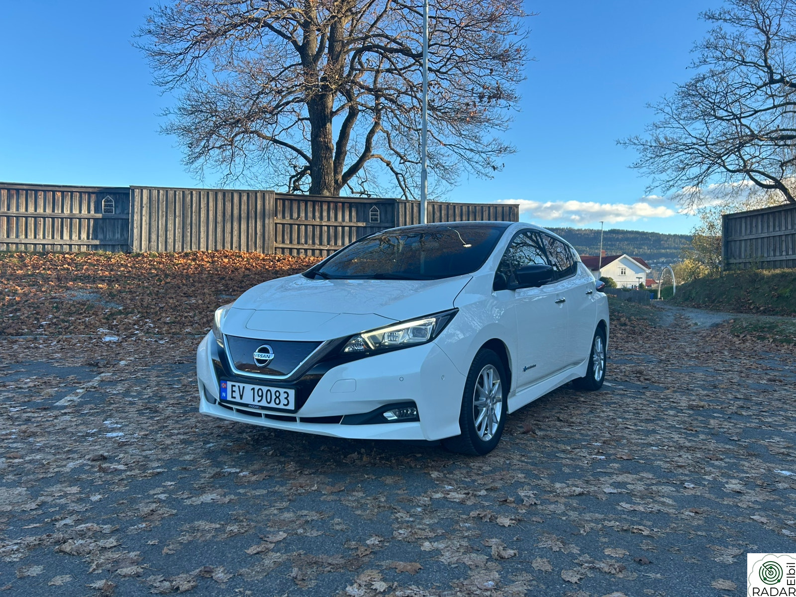 NISSAN Leaf 40kWh 40kWh Tekna Pro Pilot Park,to farget,Norsk,toppmodell