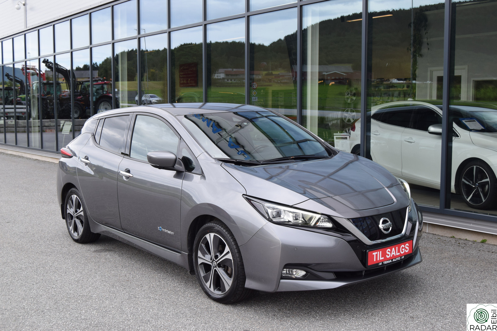 NISSAN Leaf 40kWh 40kWh Tekna. Norsk Bil. V pumpe. Bose. 360kam 27 km.