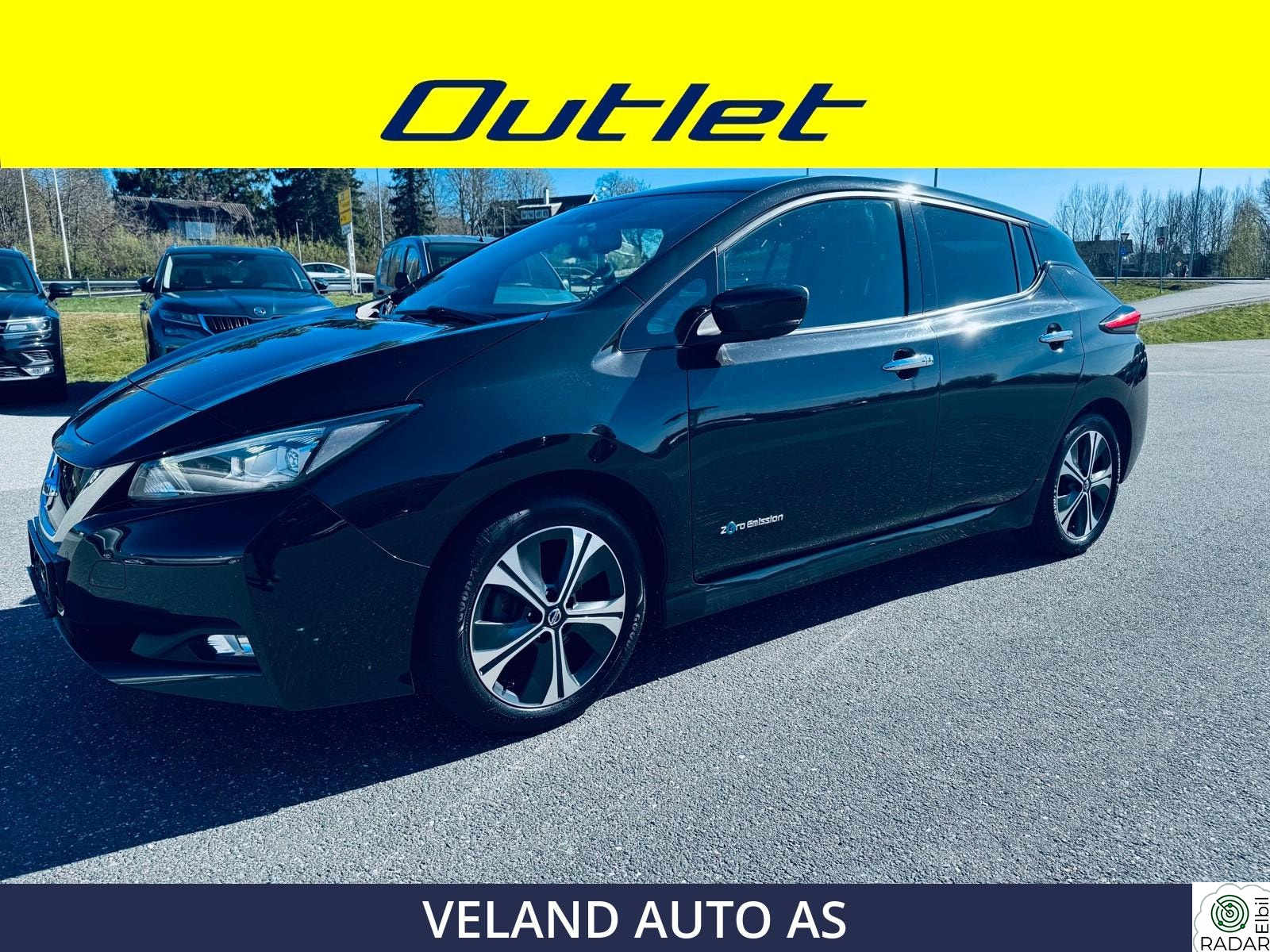 NISSAN Leaf 40kWh TEKNA 40kWh/BOSE/DELSKINN/NAVI/ACC/360 KAMERA