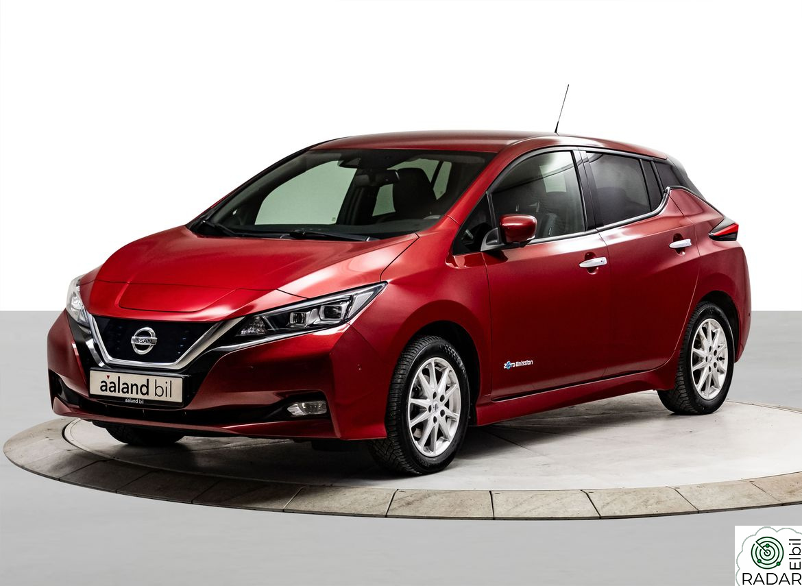 NISSAN Leaf 40kWh Tekna/360Kamera/Skinn/DAB 1 Eier lav km "strøken bil"