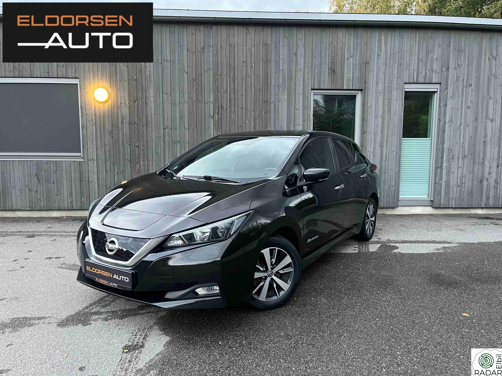 NISSAN Leaf 40kWh N-Connecta/R-camera/Navigasjon/Ratt Varme/acc++++