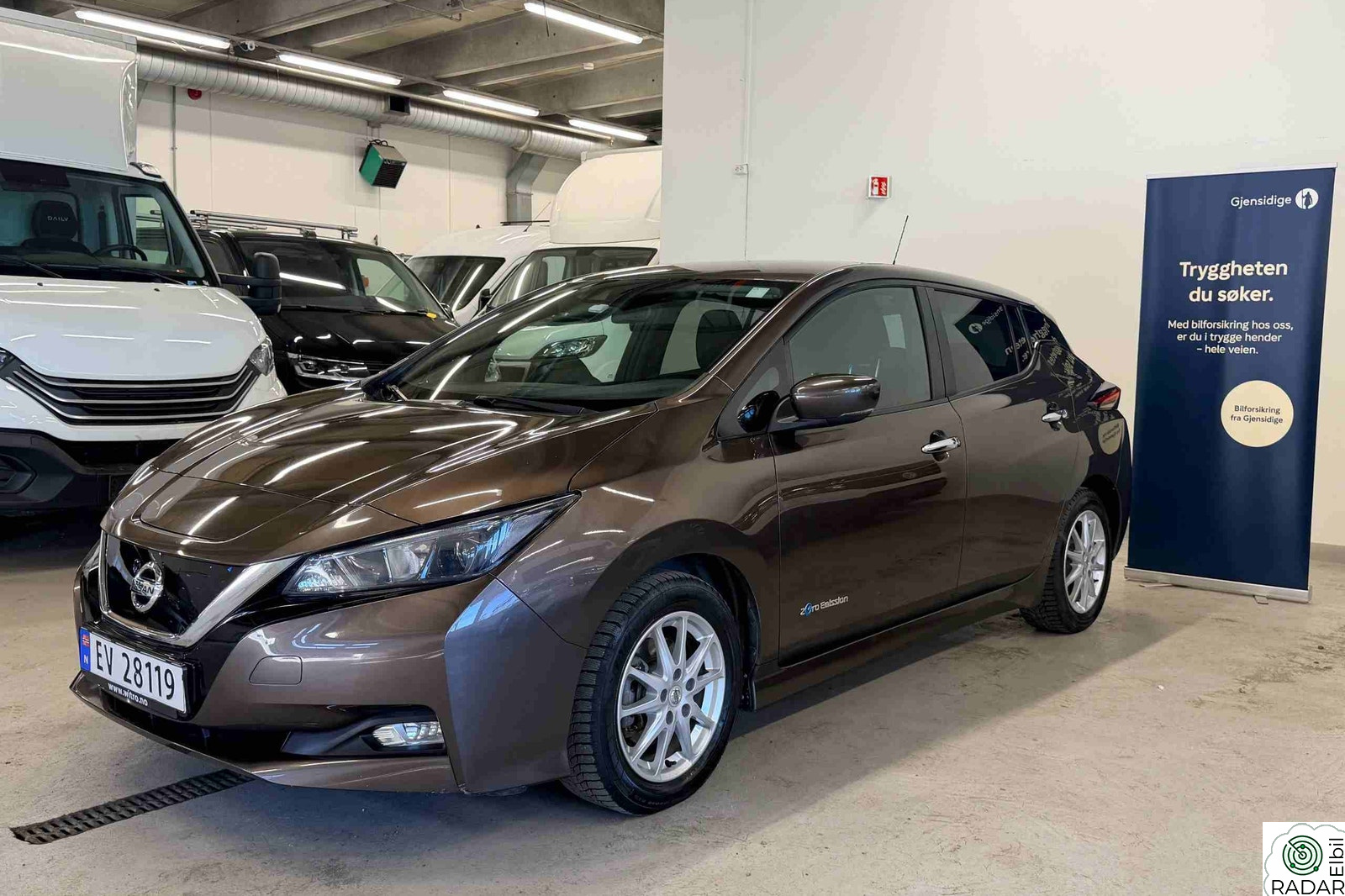 NISSAN Leaf 40kWh 40kwh/navi/kamera/keyless/DAB/
