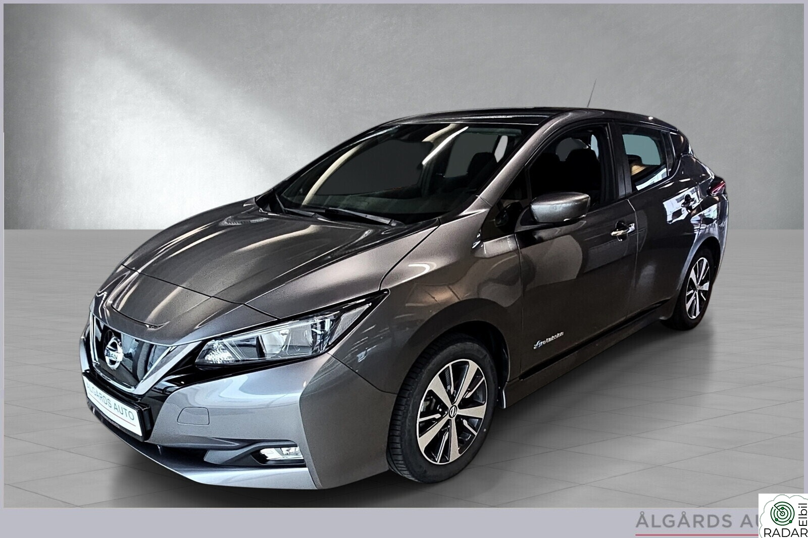 NISSAN Leaf 40kWh 40kWh Acenta NAVI-KAMERA-VARMEPUMPE-VINTERHJUL