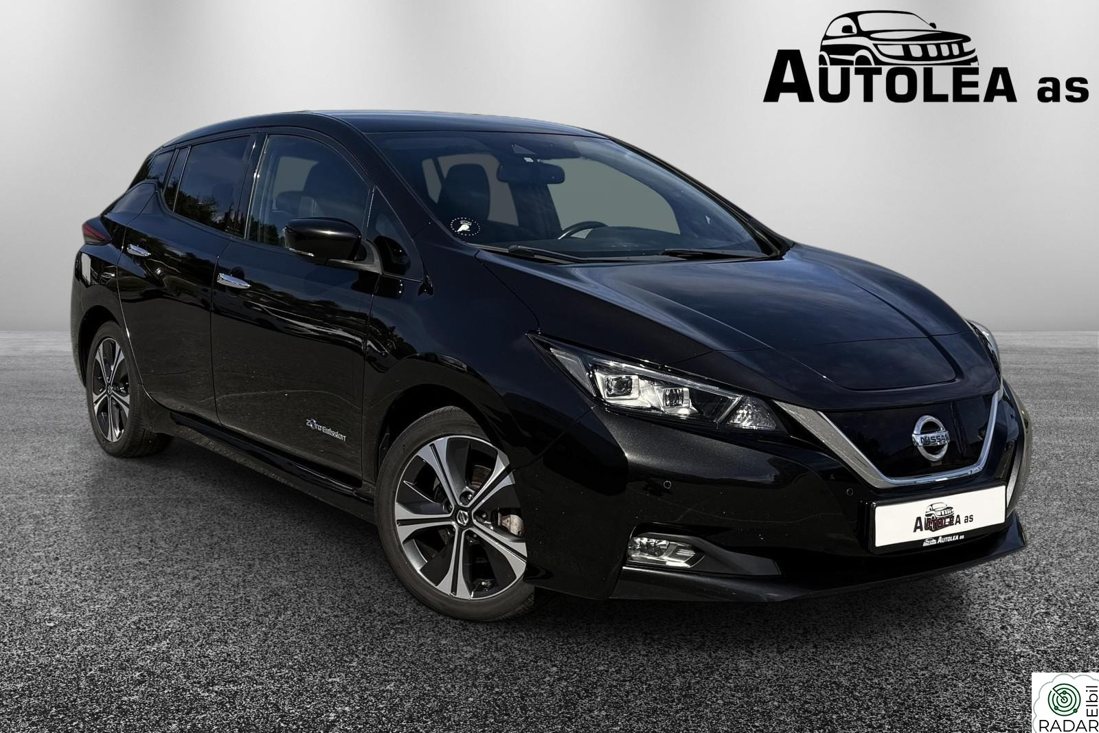 NISSAN Leaf 40kWh 40kWh TEKNA E-pedal,ACC,360 kamera,navi,oppv ratt,BOSE