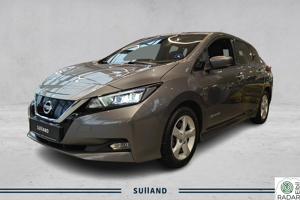 NISSAN Leaf 40kWh Tekna 40kWh I 150HK I Del-skinn I 360Kamera I BOSE