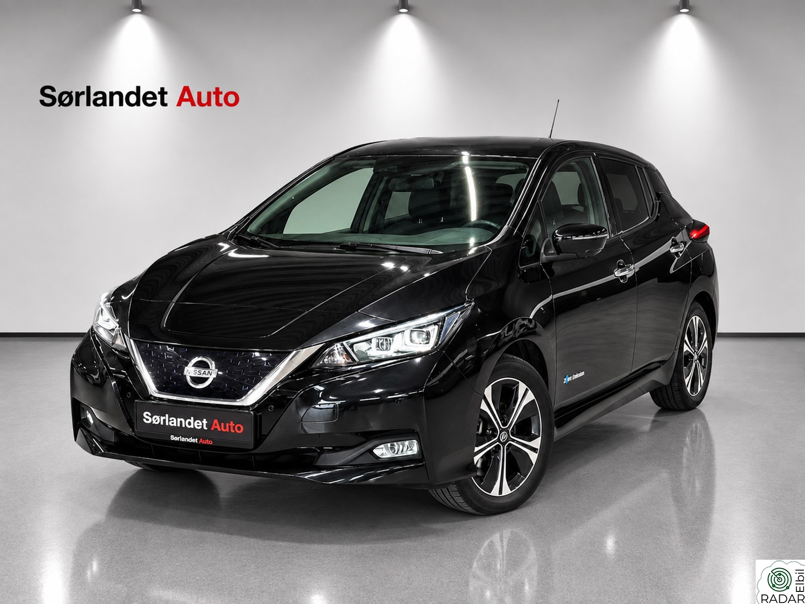 NISSAN Leaf 40kWh 40kWh/ ACC / Bose / 360*kamera/ rattvarme / Navi / +++