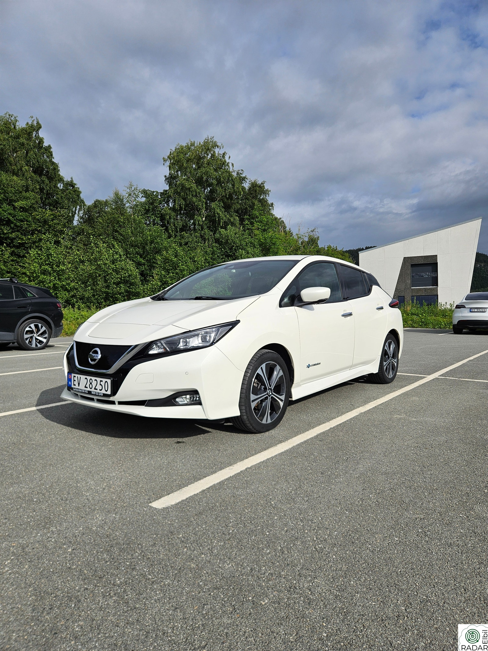 NISSAN Leaf 40kWh 40kWh Acenta
