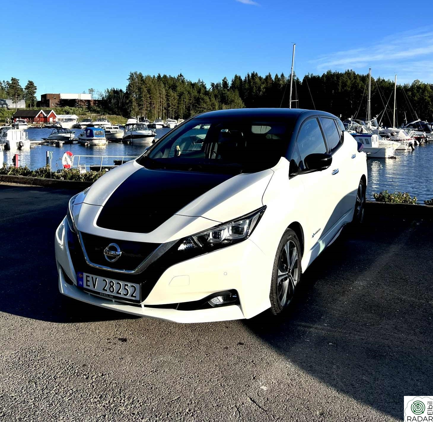 NISSAN Leaf 40kWh 40kWh Tekna (Nye dekk, full servicehistorikk)
