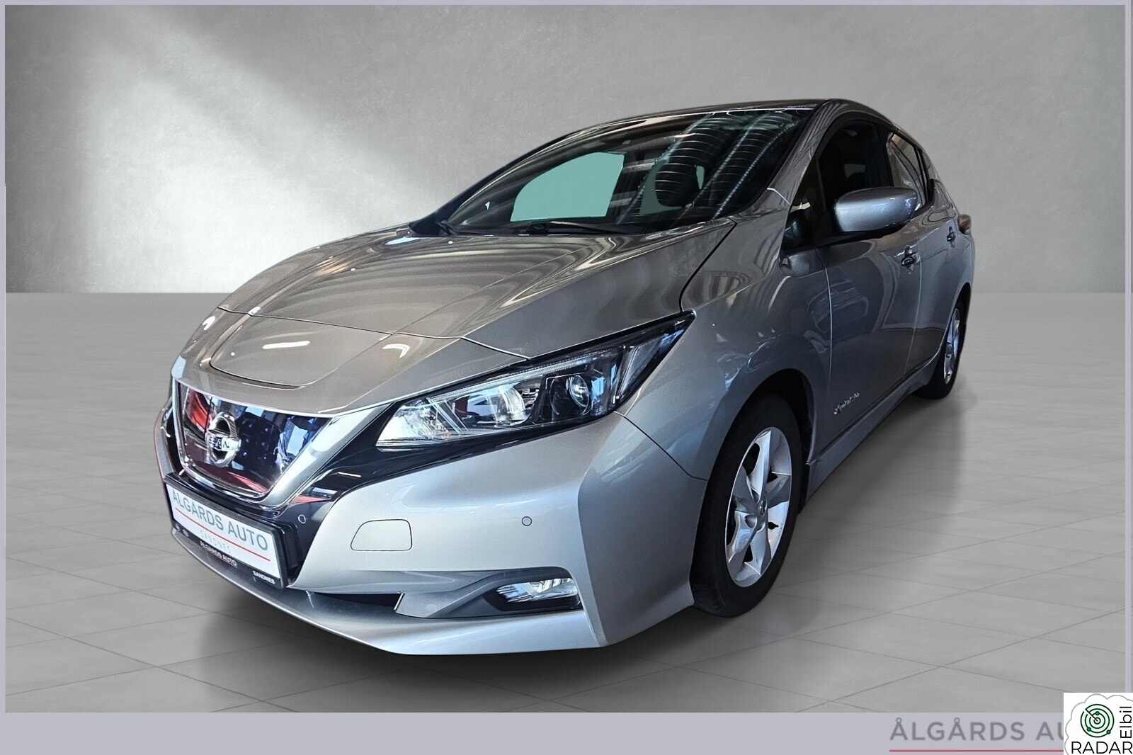 NISSAN Leaf 40kWh 40kWh N-Connecta NAVI-360 KAMERA-E PEDAL-VINTERPAKKE