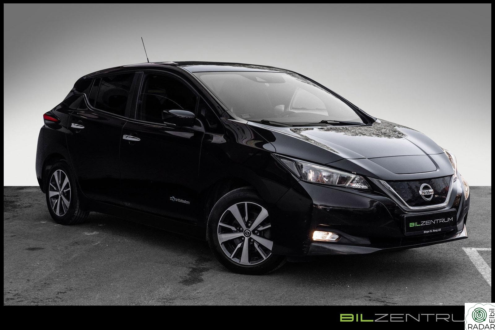 NISSAN Leaf 40kWh N-CONNECTA 40 KWH ACC KEYLESS KAMERA DAB++